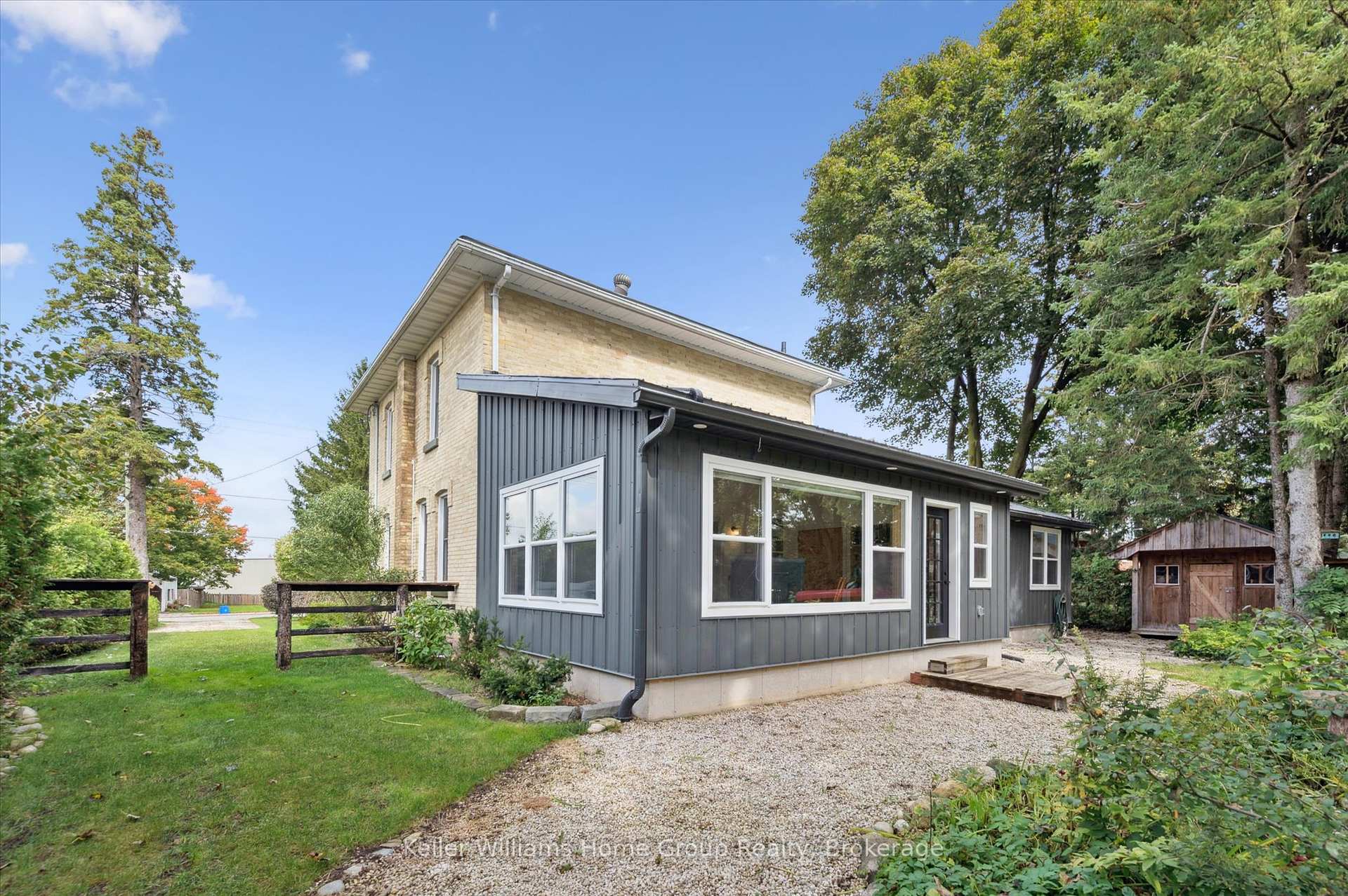 Photo 35 of 460 Waterloo Street, Wellington North, Mount Forest — HOMEH