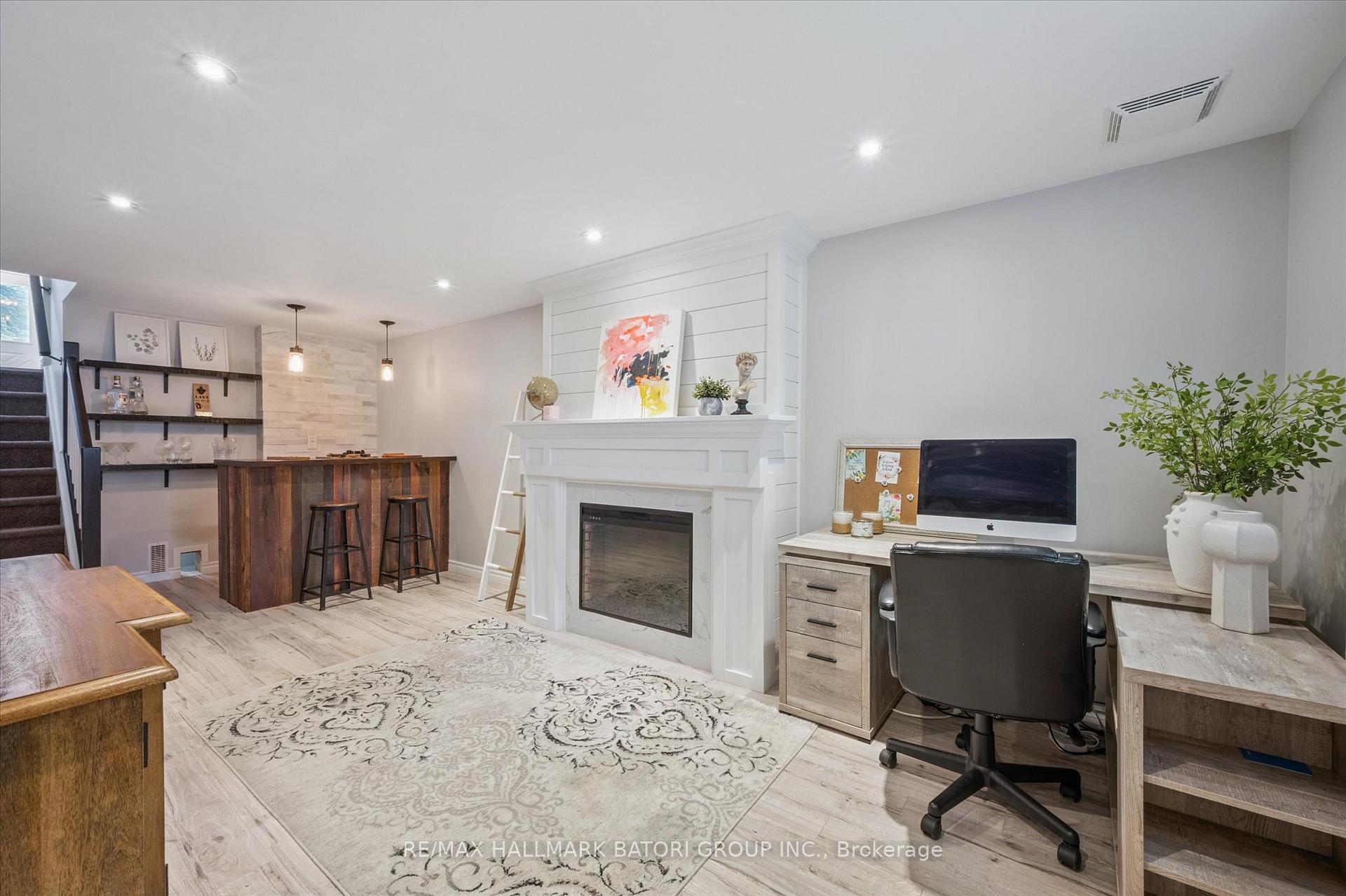 Photo 20 of 480 Drummerhill Crescent, Waterloo — HOMEH