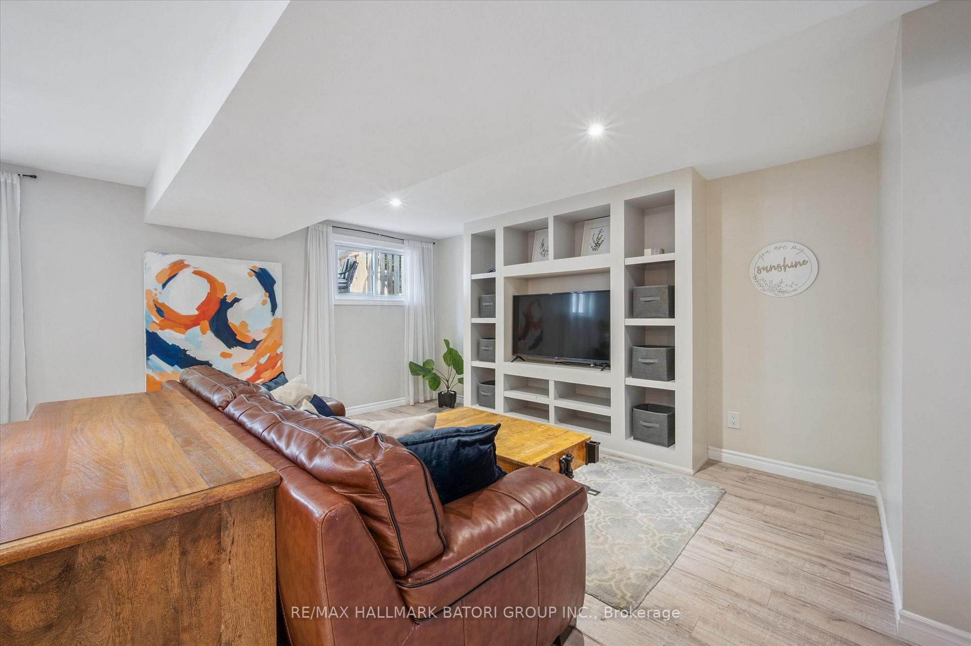 Photo 21 of 480 Drummerhill Crescent, Waterloo — HOMEH
