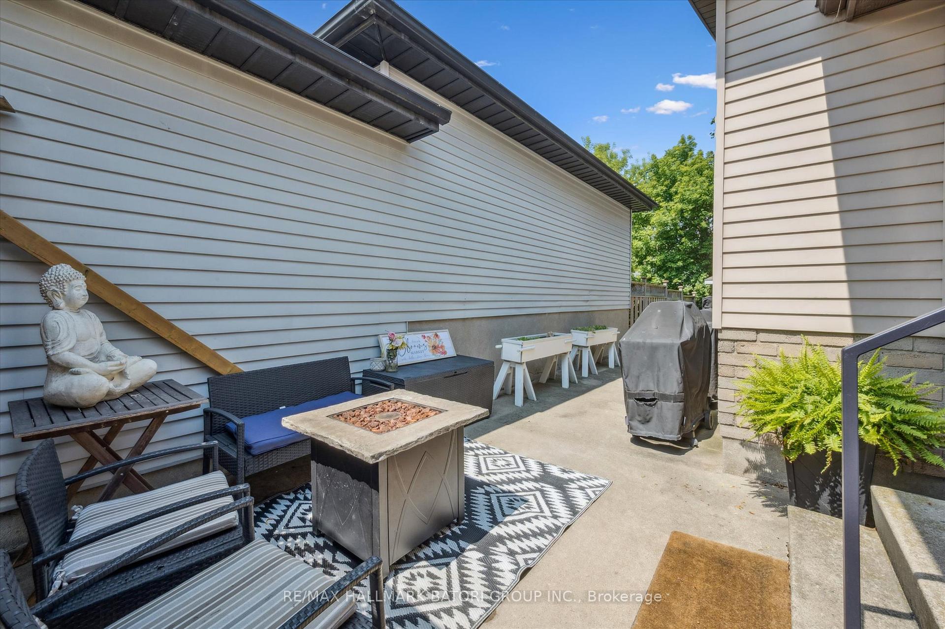 Photo 27 of 480 Drummerhill Crescent, Waterloo — HOMEH