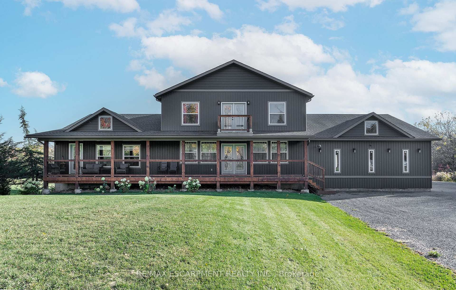 Photo 2 of 11417 Lakeshore Road, Wainfleet, Lakeshore — HOMEH