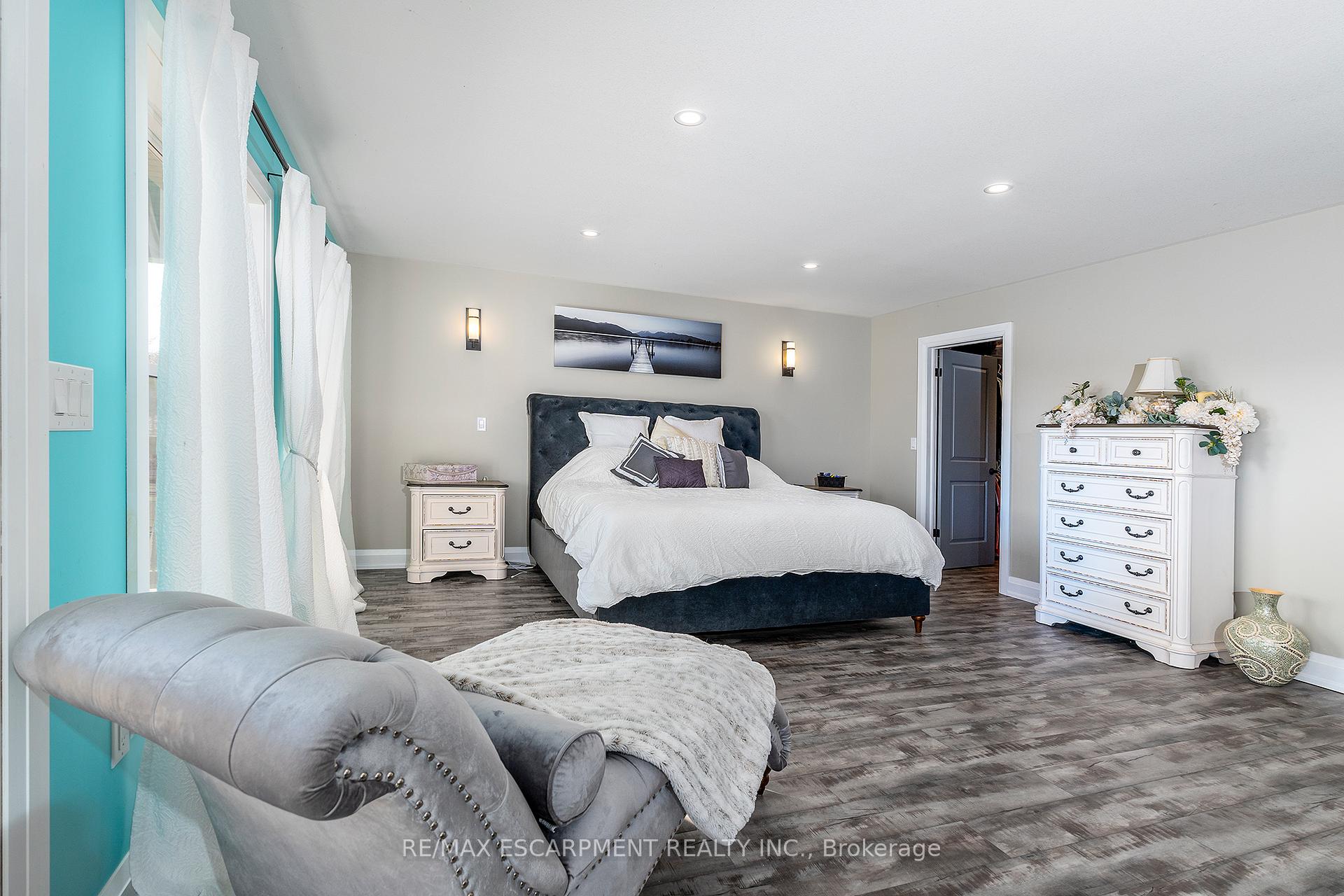 Photo 22 of 11417 Lakeshore Road, Wainfleet, Lakeshore — HOMEH