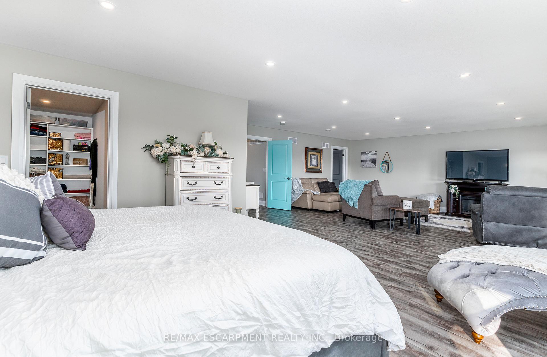 Photo 23 of 11417 Lakeshore Road, Wainfleet, Lakeshore — HOMEH