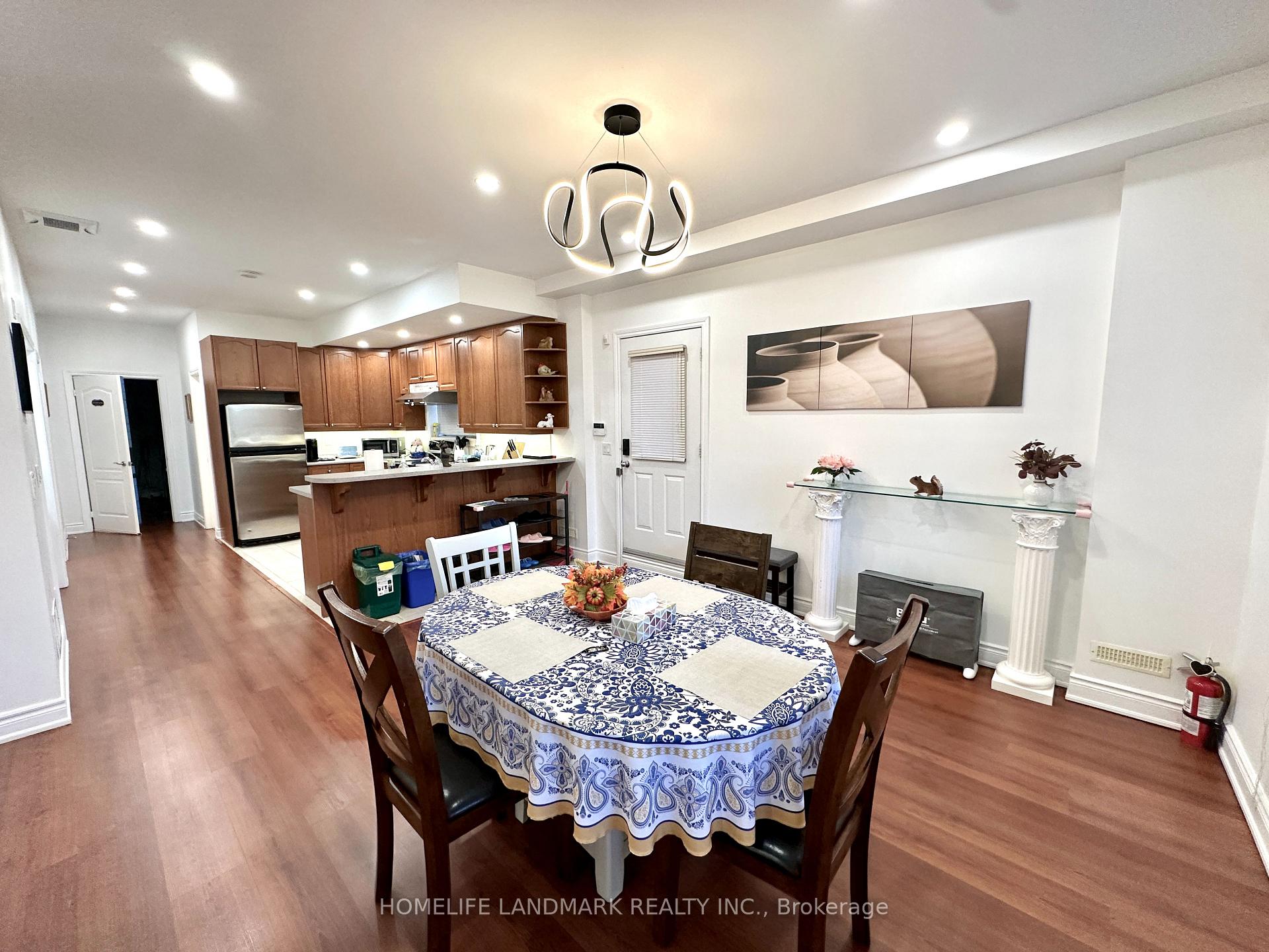 Photo 6 of Unit Lower, 84 Starwood Road, Vaughan, Patterson — HOMEH