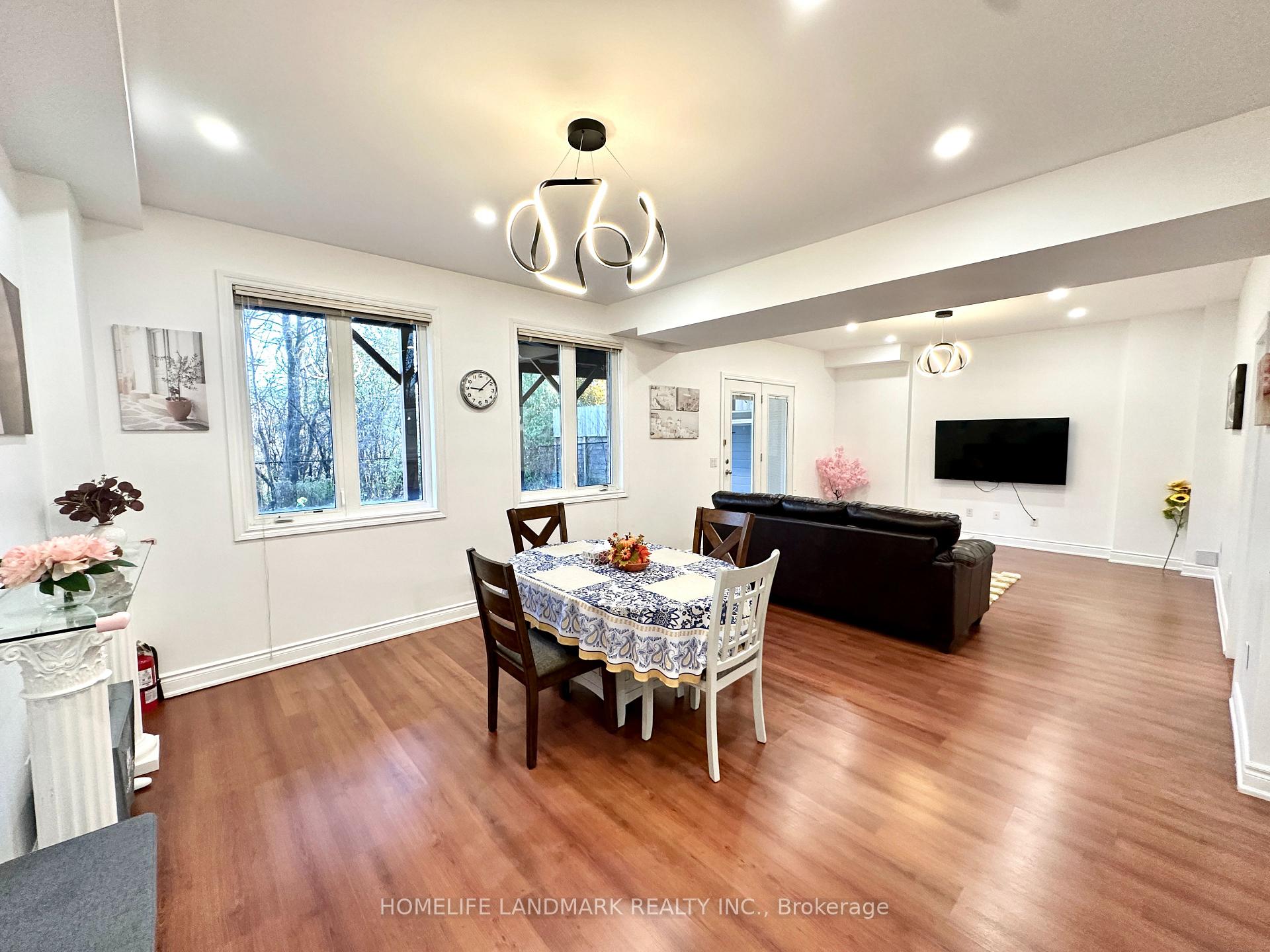 Photo 7 of Unit Lower, 84 Starwood Road, Vaughan, Patterson — HOMEH