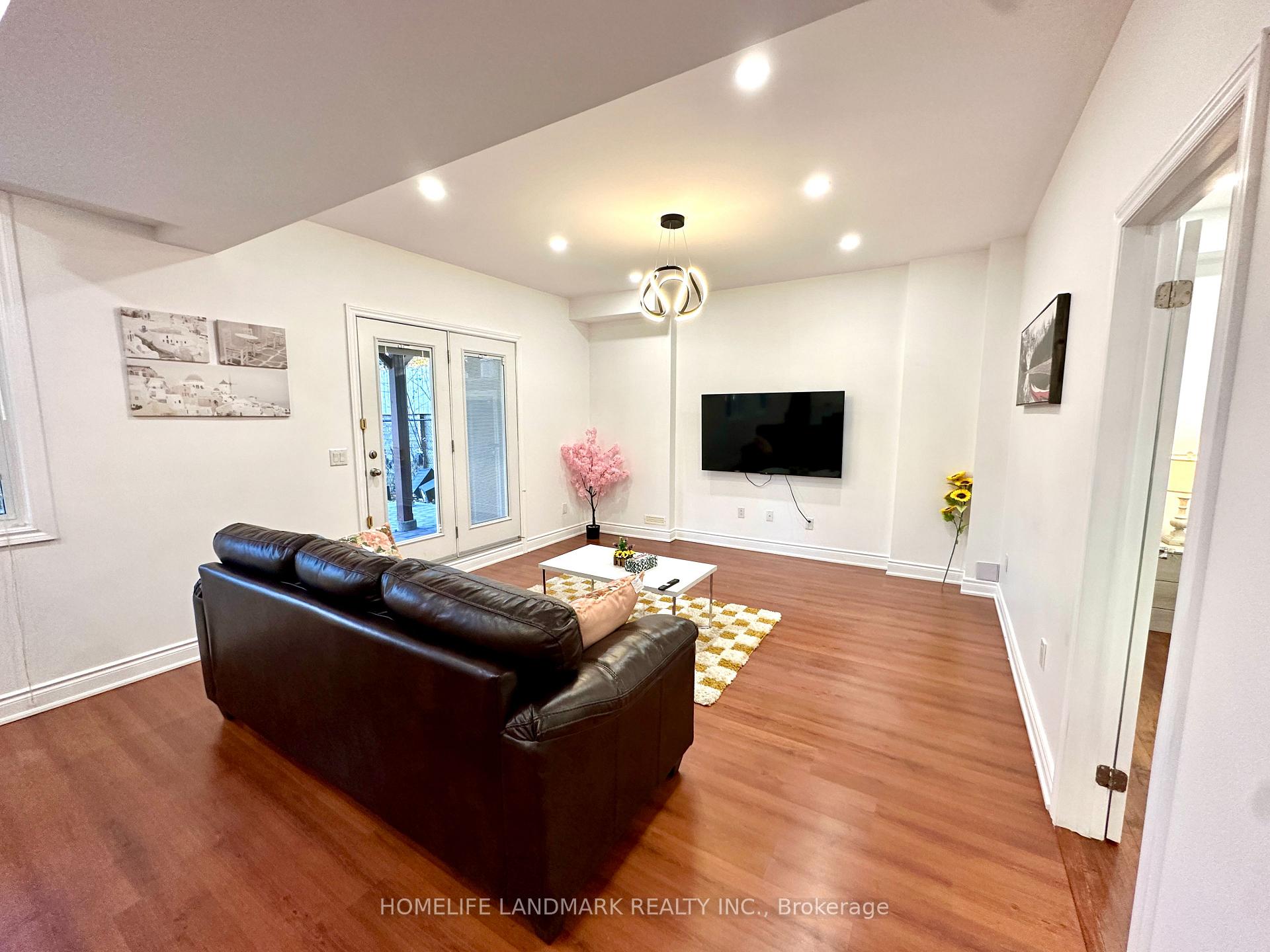 Photo 8 of Unit Lower, 84 Starwood Road, Vaughan, Patterson — HOMEH