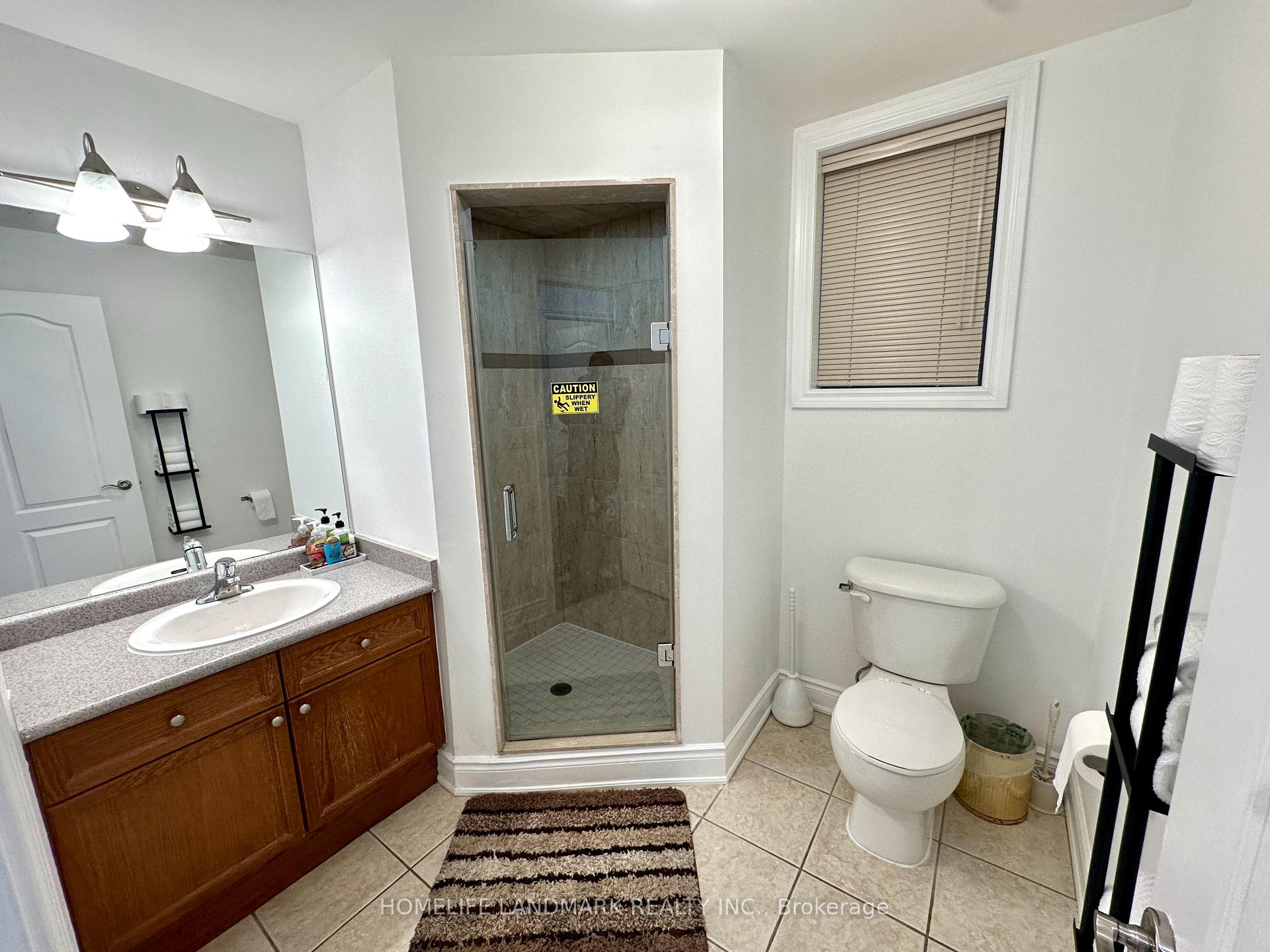 Photo 13 of Unit Lower, 84 Starwood Road, Vaughan, Patterson — HOMEH