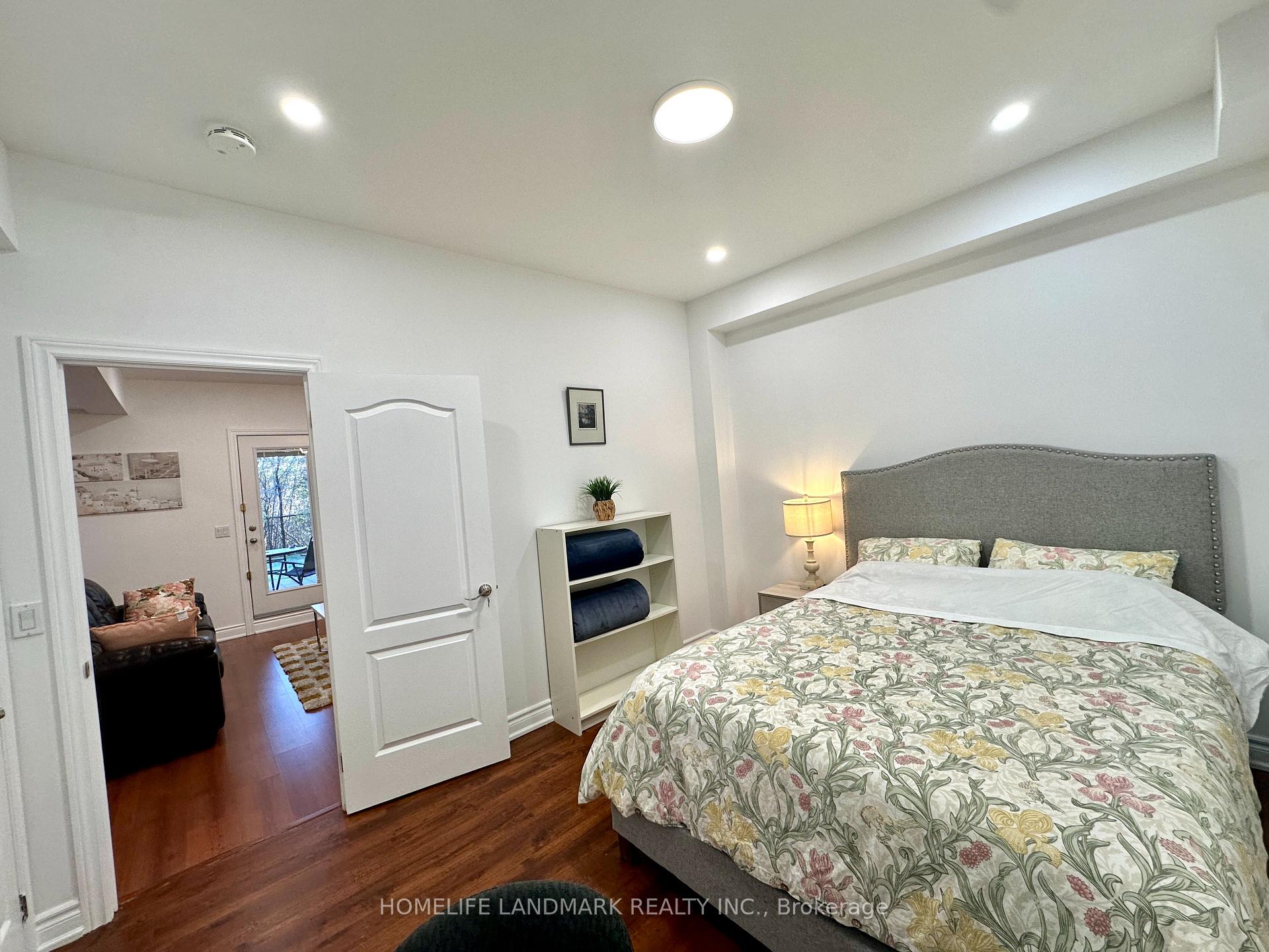 Photo 15 of Unit Lower, 84 Starwood Road, Vaughan, Patterson — HOMEH