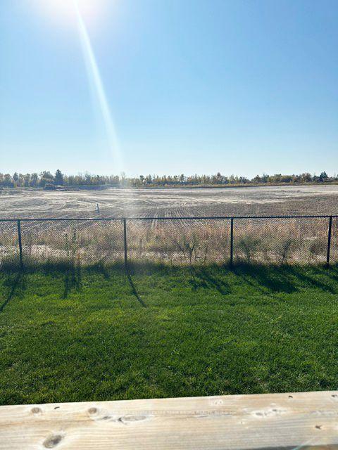 Photo 21 of 27 Bianca Crescent, Wasaga Beach — HOMEH