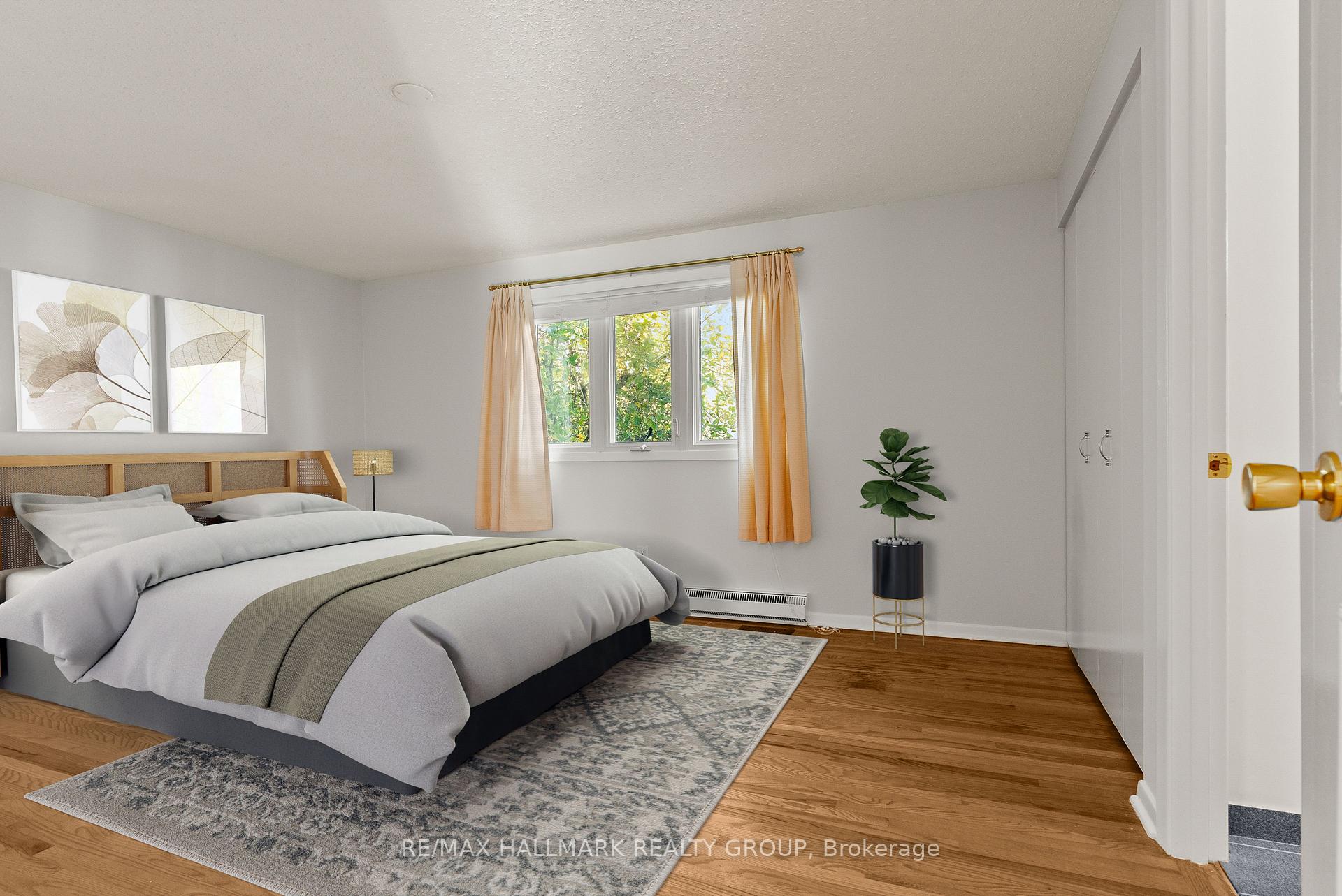 Photo 5 of 26 Ettrick Crescent, Ottawa, Barrhaven - Pheasant Run — HOMEH