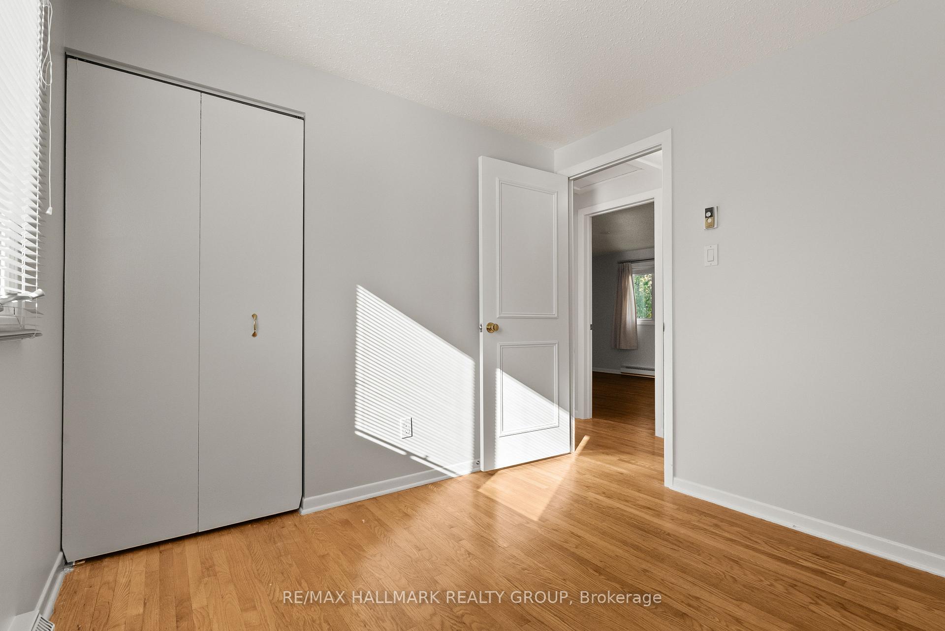 Photo 13 of 26 Ettrick Crescent, Ottawa, Barrhaven - Pheasant Run — HOMEH