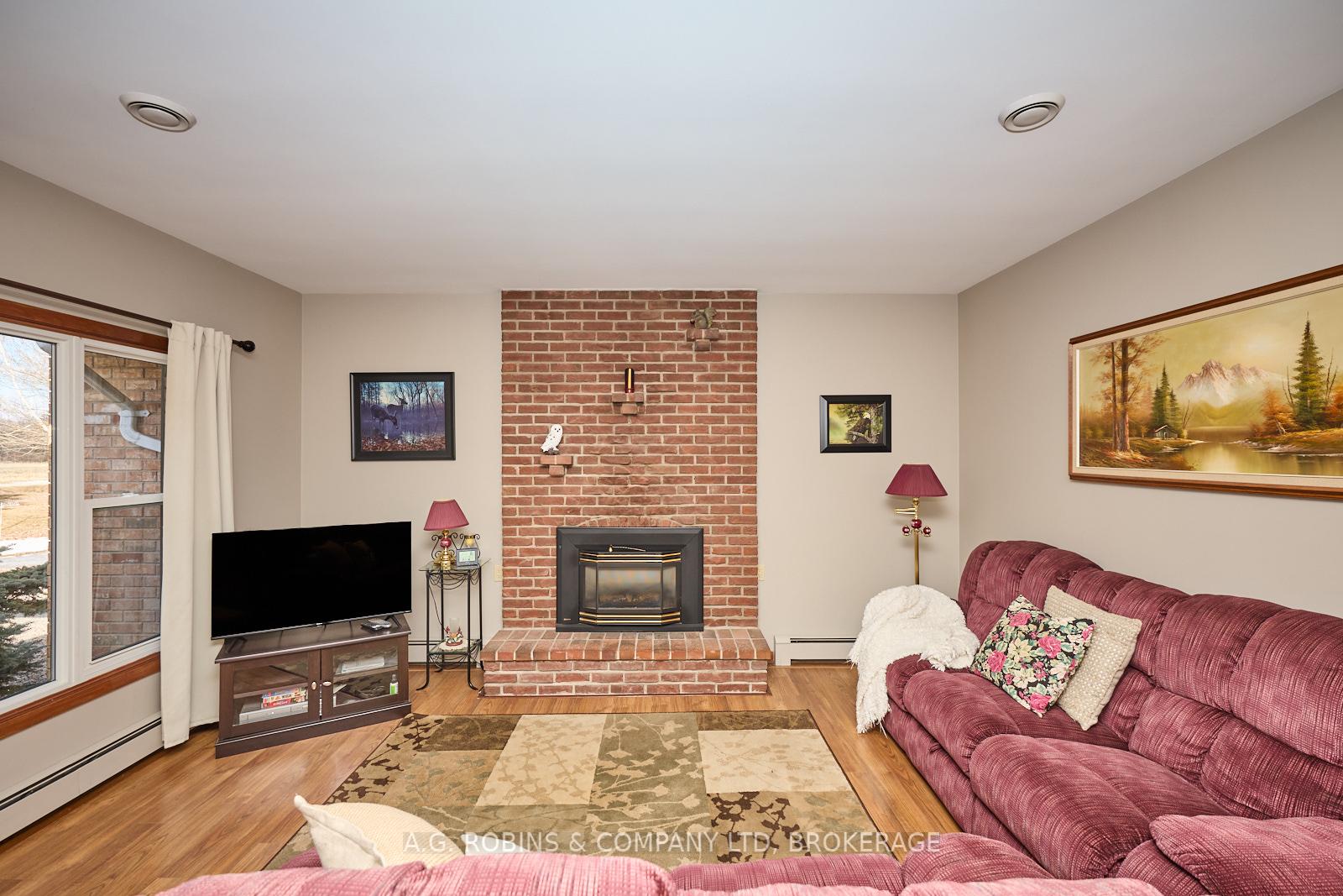 Photo 13 of 53089 Perry Road, Wainfleet, Marshville/Winger — HOMEH