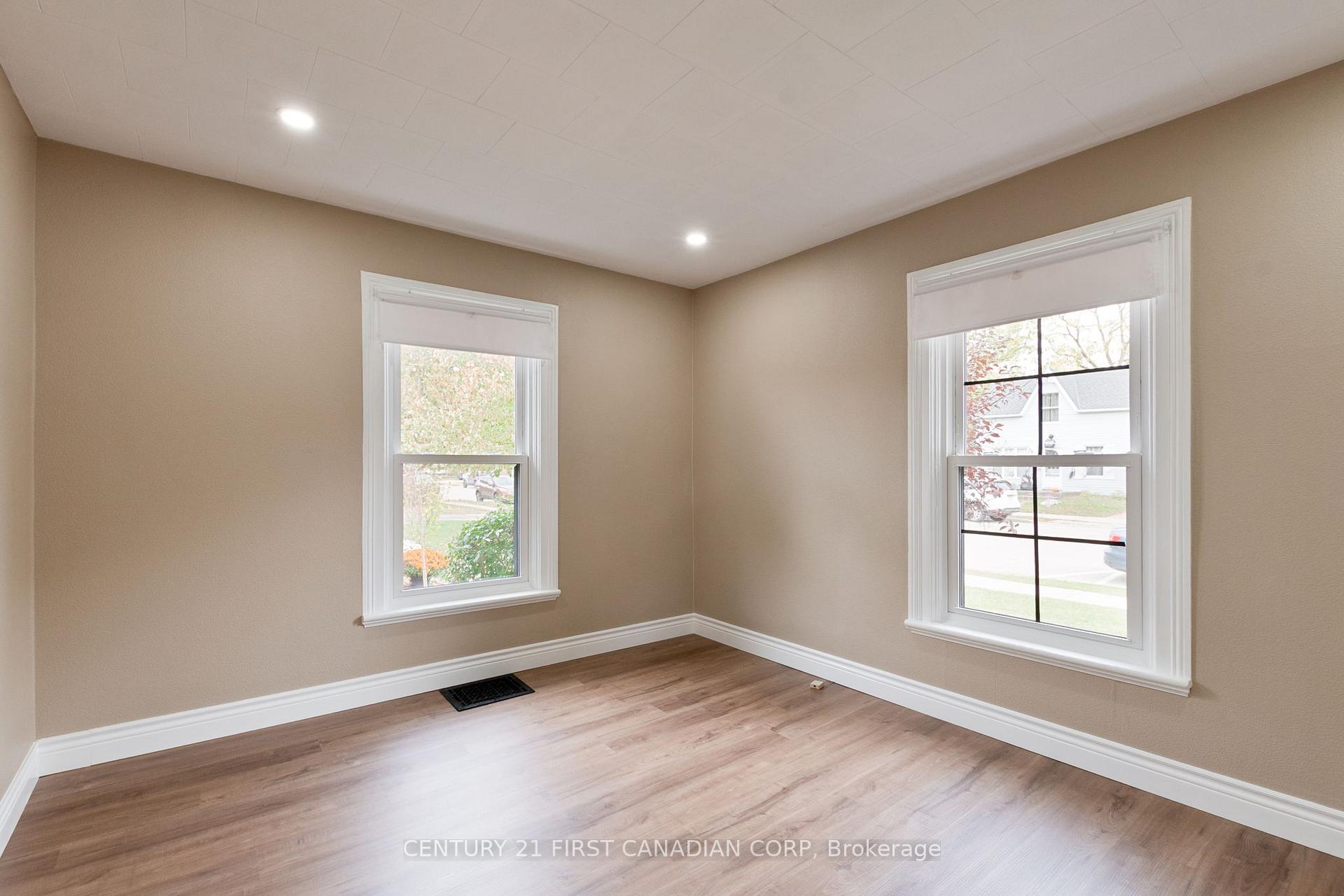 Photo 5 of 38 St. Andrew Street, Aylmer — HOMEH