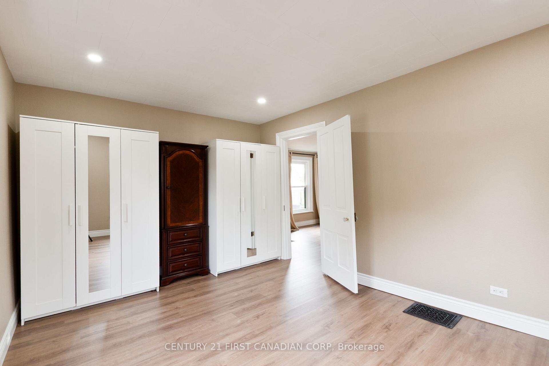Photo 6 of 38 St. Andrew Street, Aylmer — HOMEH