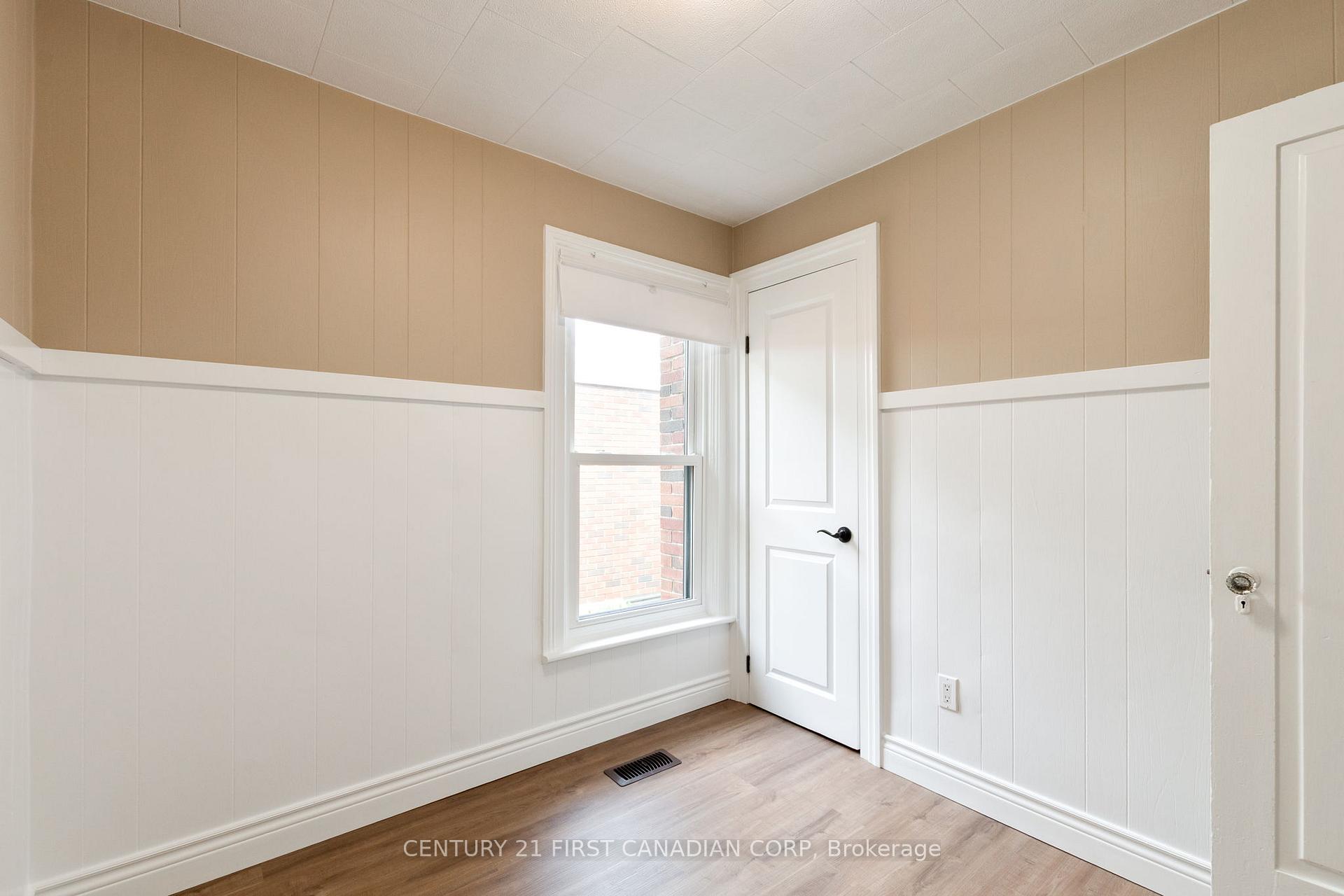 Photo 12 of 38 St. Andrew Street, Aylmer — HOMEH