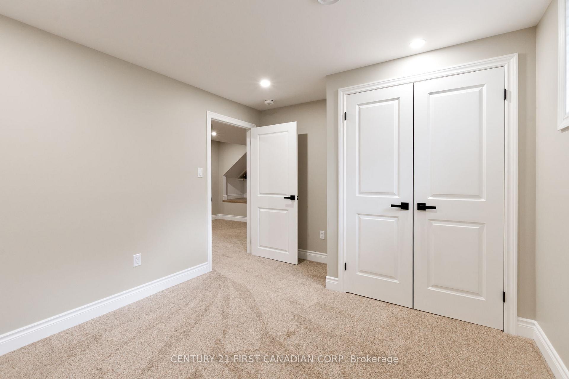 Photo 31 of 38 St. Andrew Street, Aylmer — HOMEH