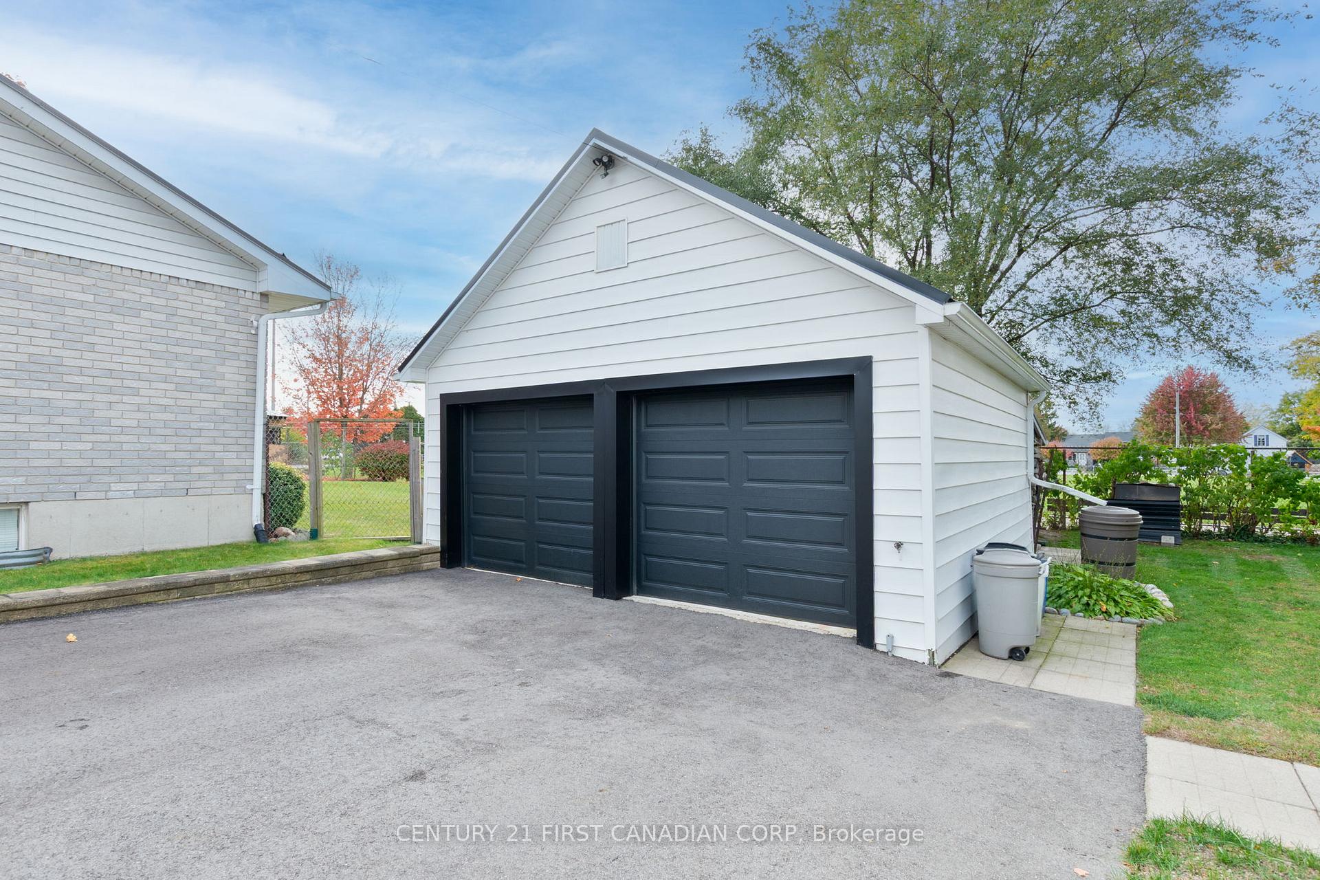 Photo 44 of 38 St. Andrew Street, Aylmer — HOMEH