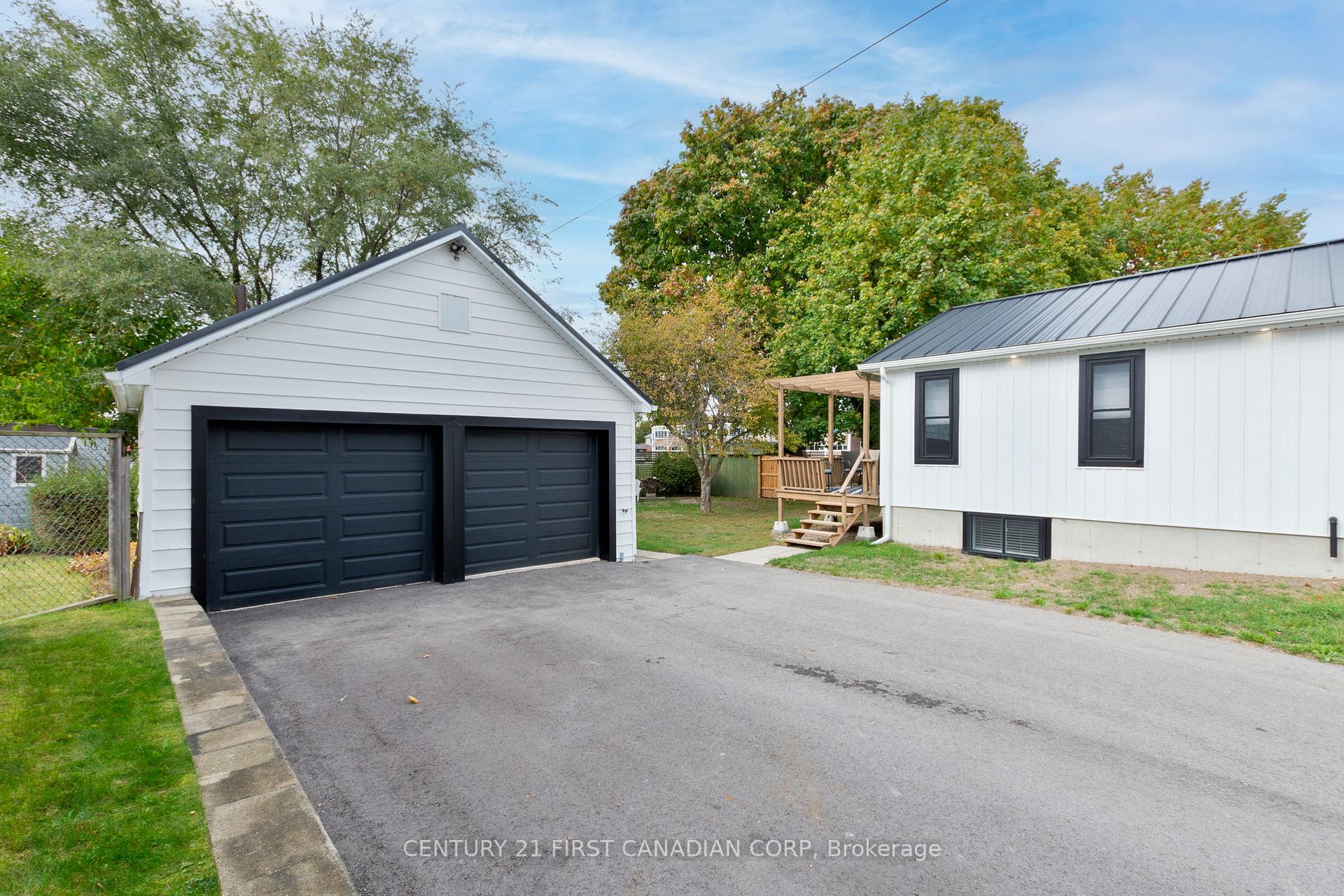 Photo 45 of 38 St. Andrew Street, Aylmer — HOMEH
