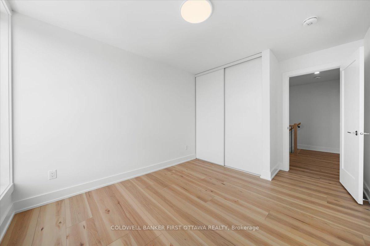 Photo 12 of Unit A, 236 Lebreton Street, Ottawa, West Centre Town — HOMEH