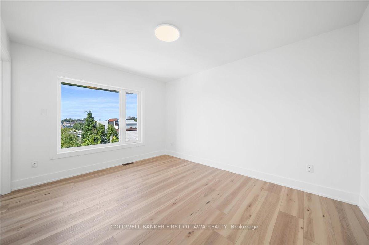 Photo 16 of Unit A, 236 Lebreton Street, Ottawa, West Centre Town — HOMEH