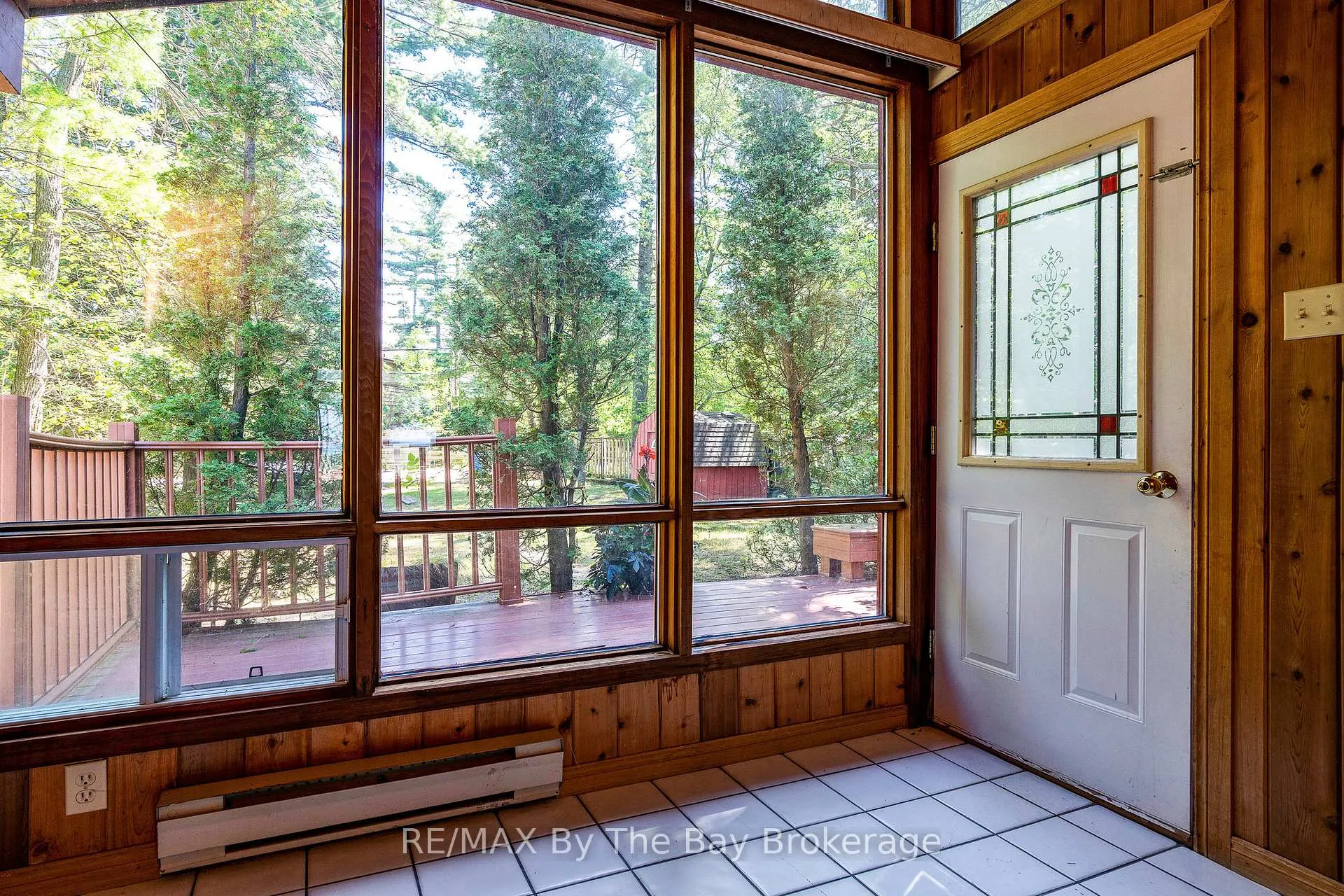 Photo 8 of 156 Santos Lane, Wasaga Beach — HOMEH