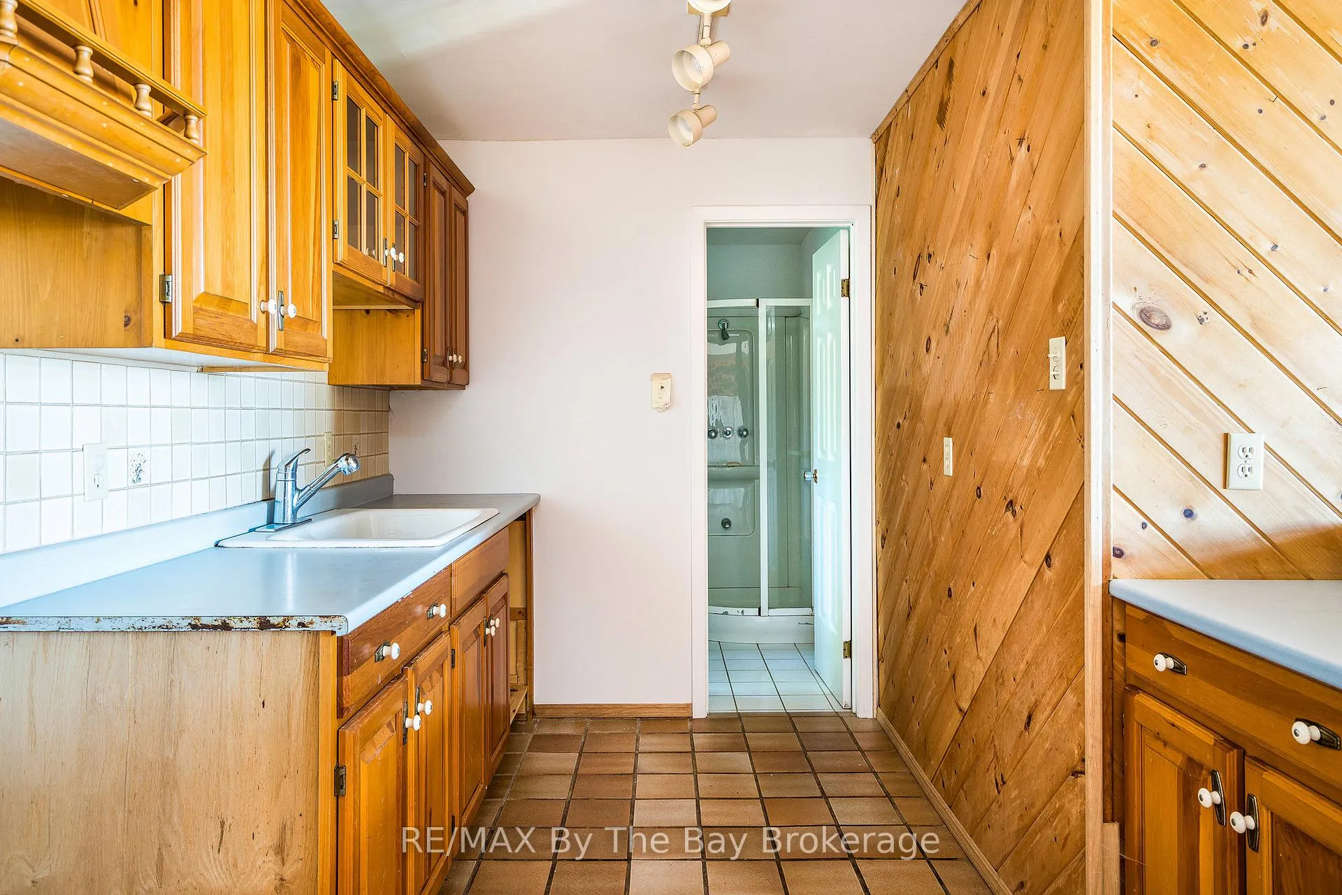 Photo 13 of 156 Santos Lane, Wasaga Beach — HOMEH