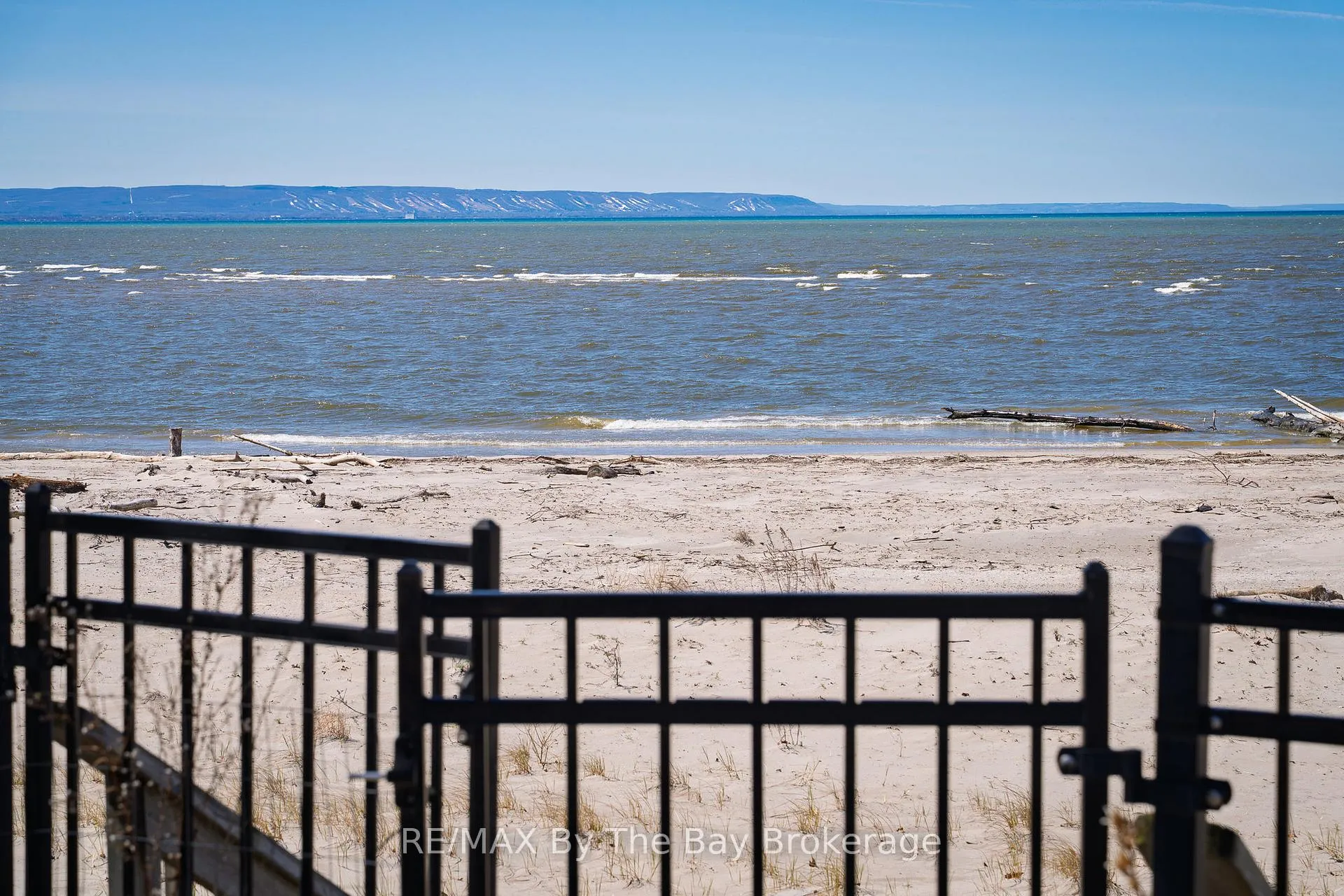 Photo 26 of 156 Santos Lane, Wasaga Beach — HOMEH