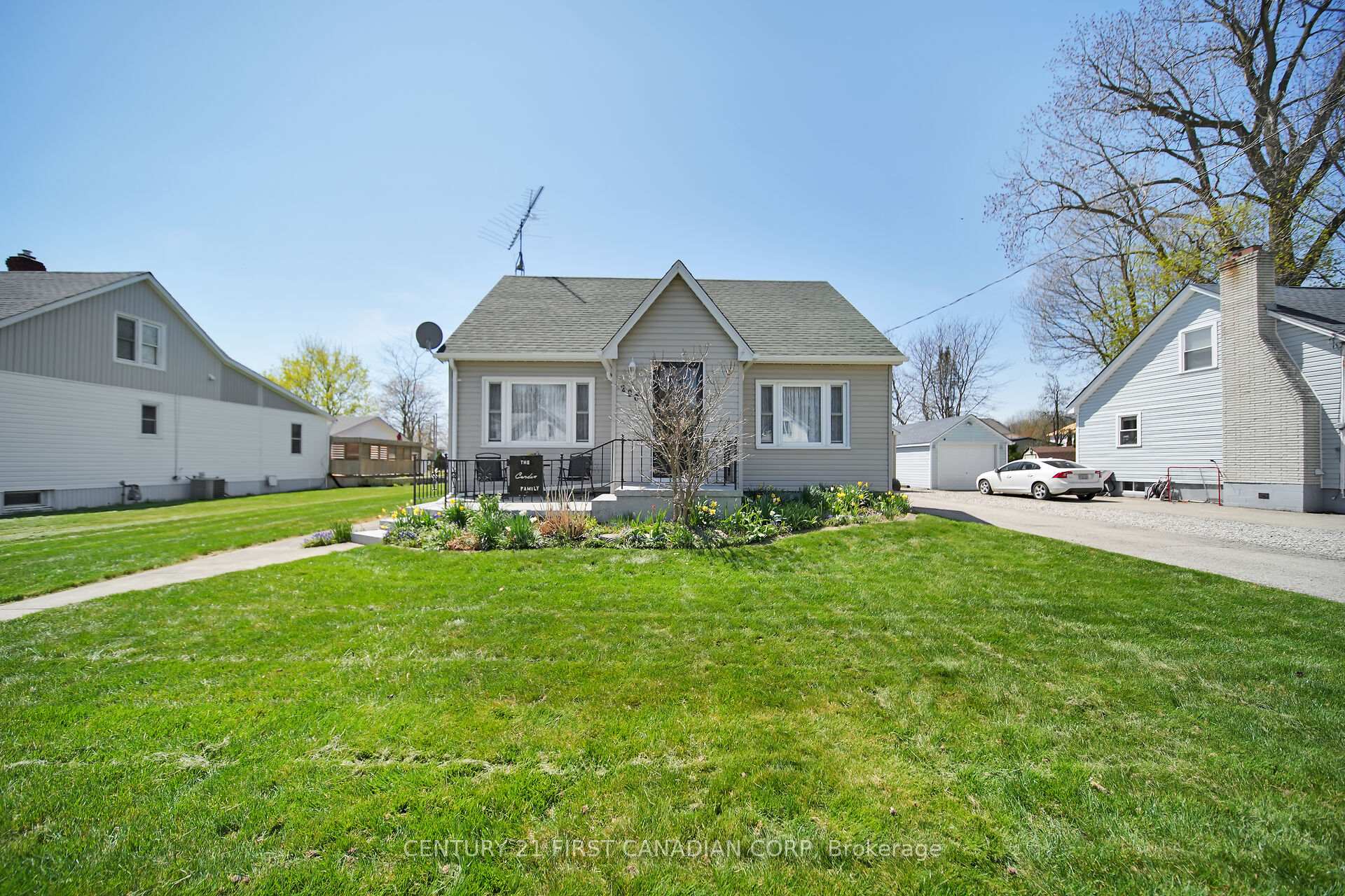 Photo 2 of 280 Graham Street, West Elgin, West Lorne — HOMEH