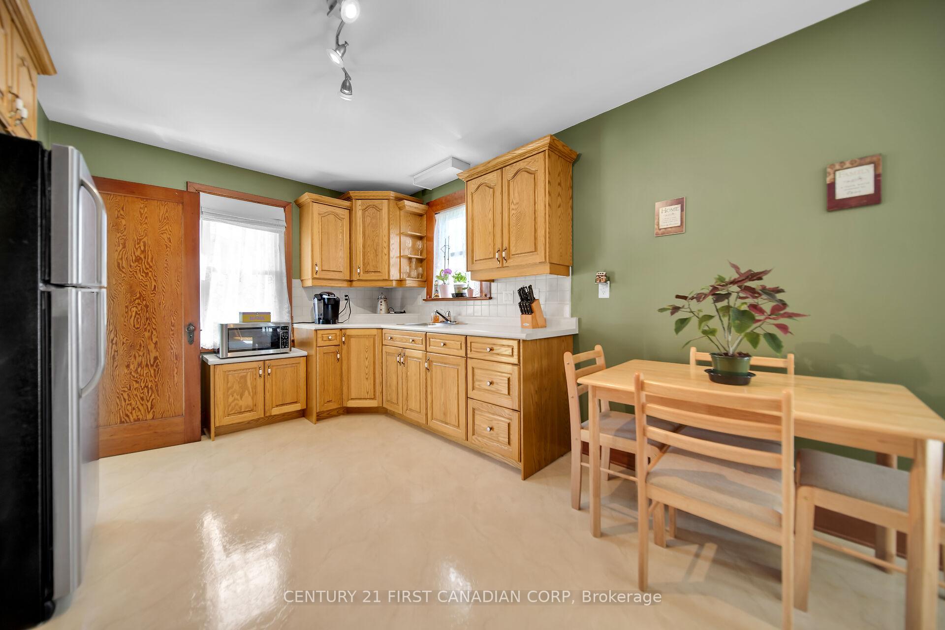 Photo 11 of 280 Graham Street, West Elgin, West Lorne — HOMEH