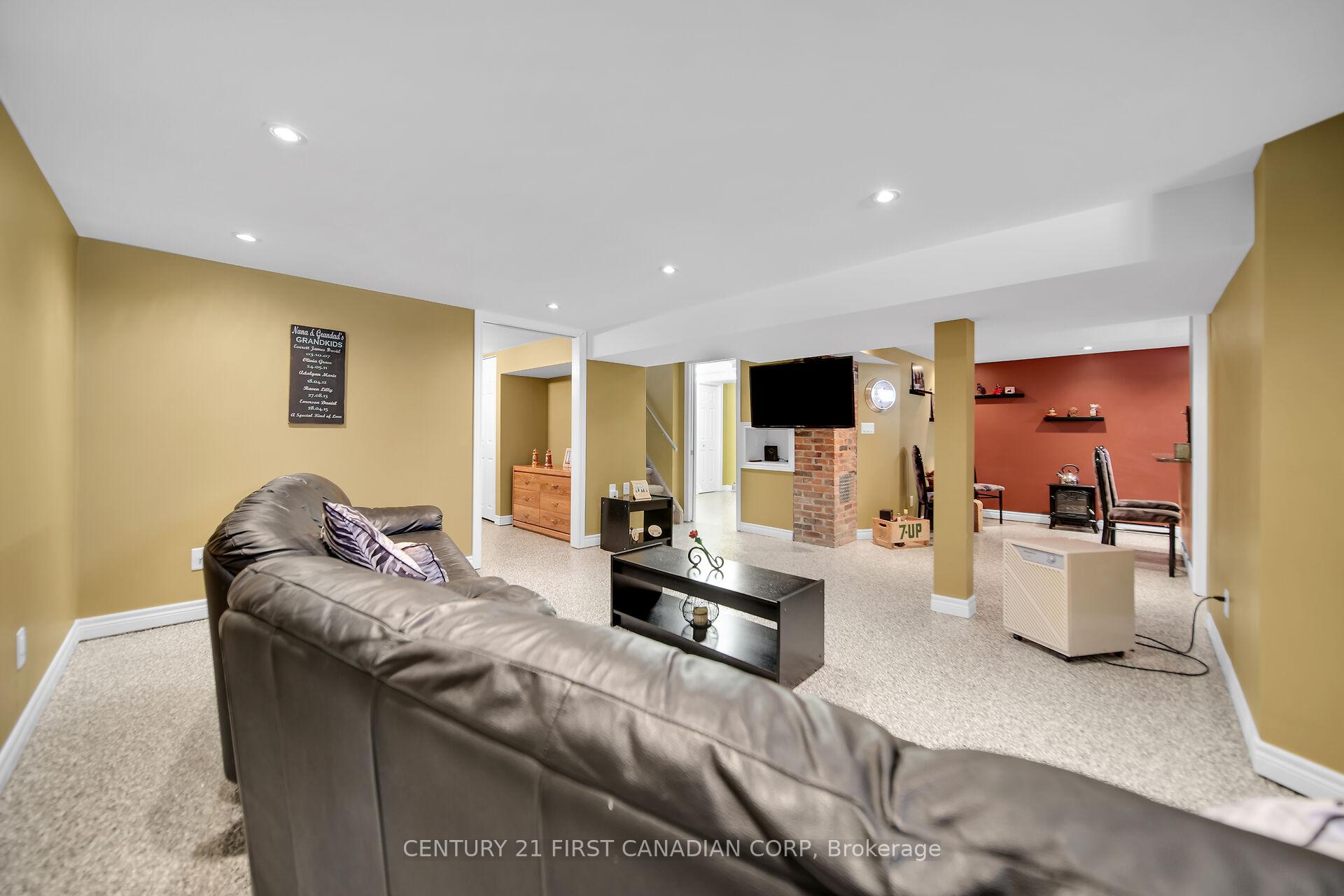 Photo 34 of 280 Graham Street, West Elgin, West Lorne — HOMEH