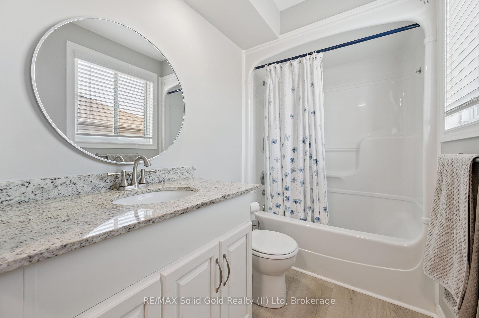 Photo 27 of 497 Brentcliffe Drive, Waterloo — HOMEH