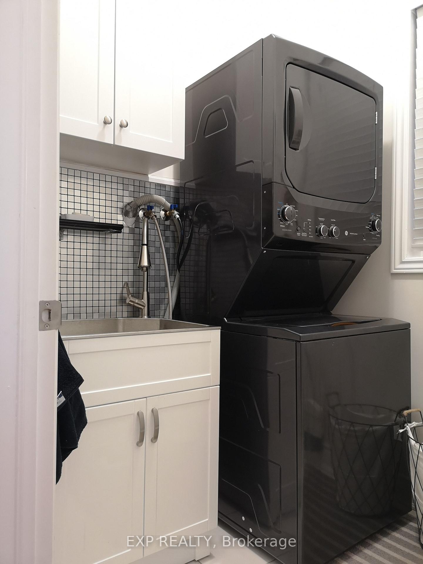 Photo 7 of 22 Farwell Avenue, Wasaga Beach — HOMEH
