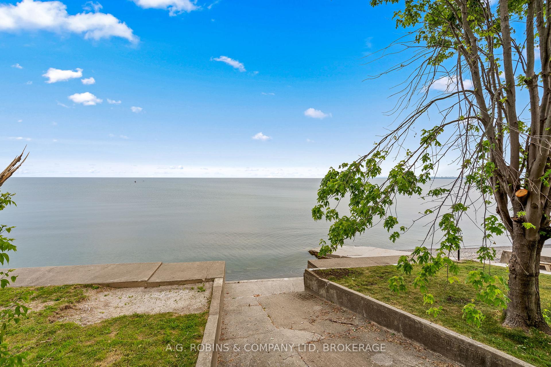 Photo 15 of 13041 Lakeshore Road, Wainfleet, Lakeshore — HOMEH