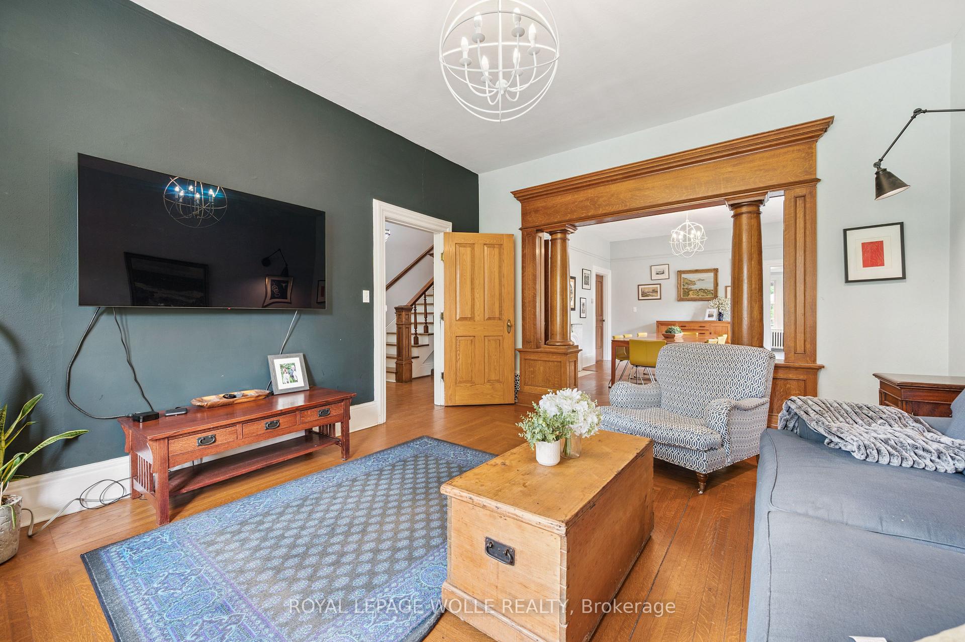 Photo 6 of 88 William Street W, Waterloo — HOMEH