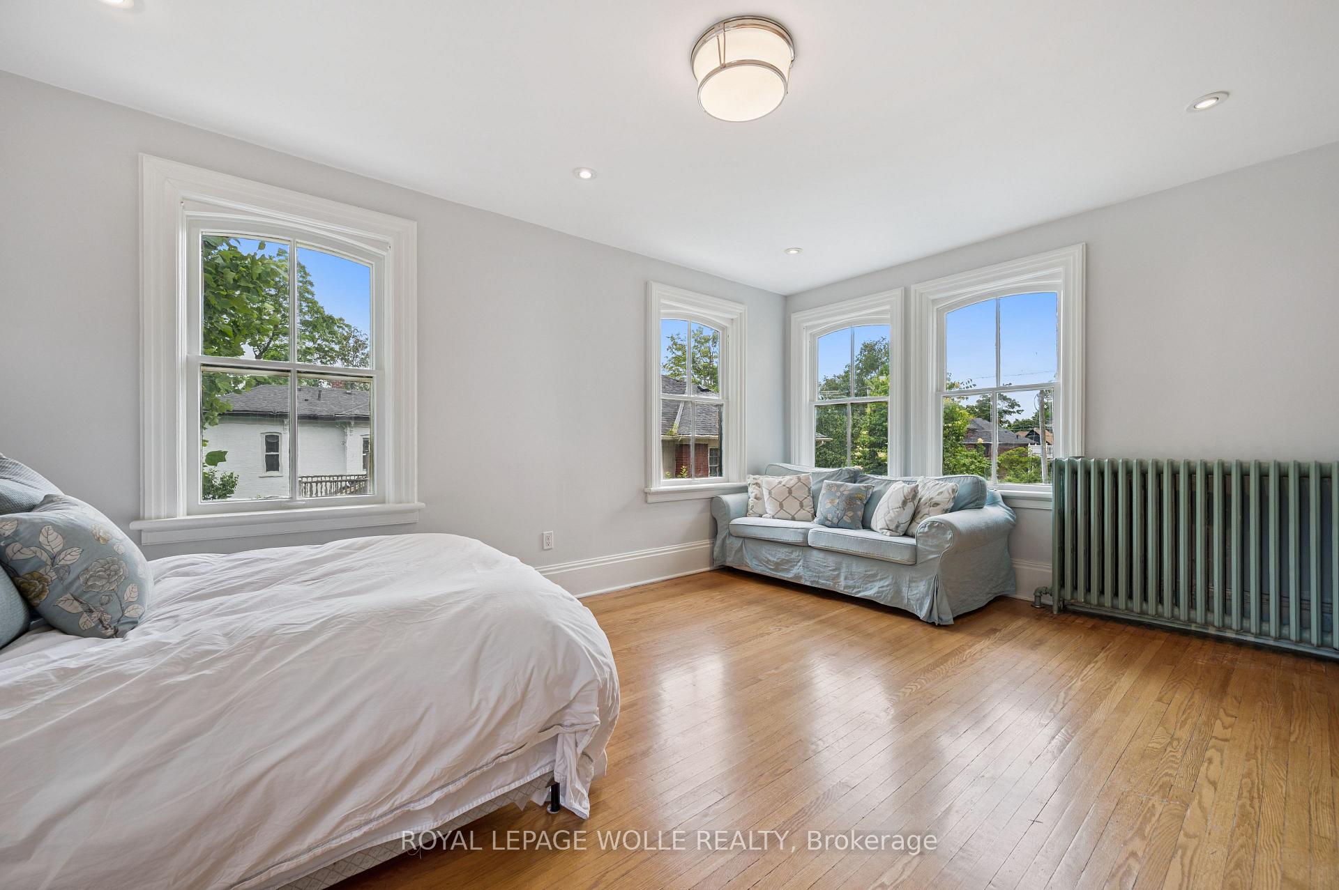 Photo 27 of 88 William Street W, Waterloo — HOMEH