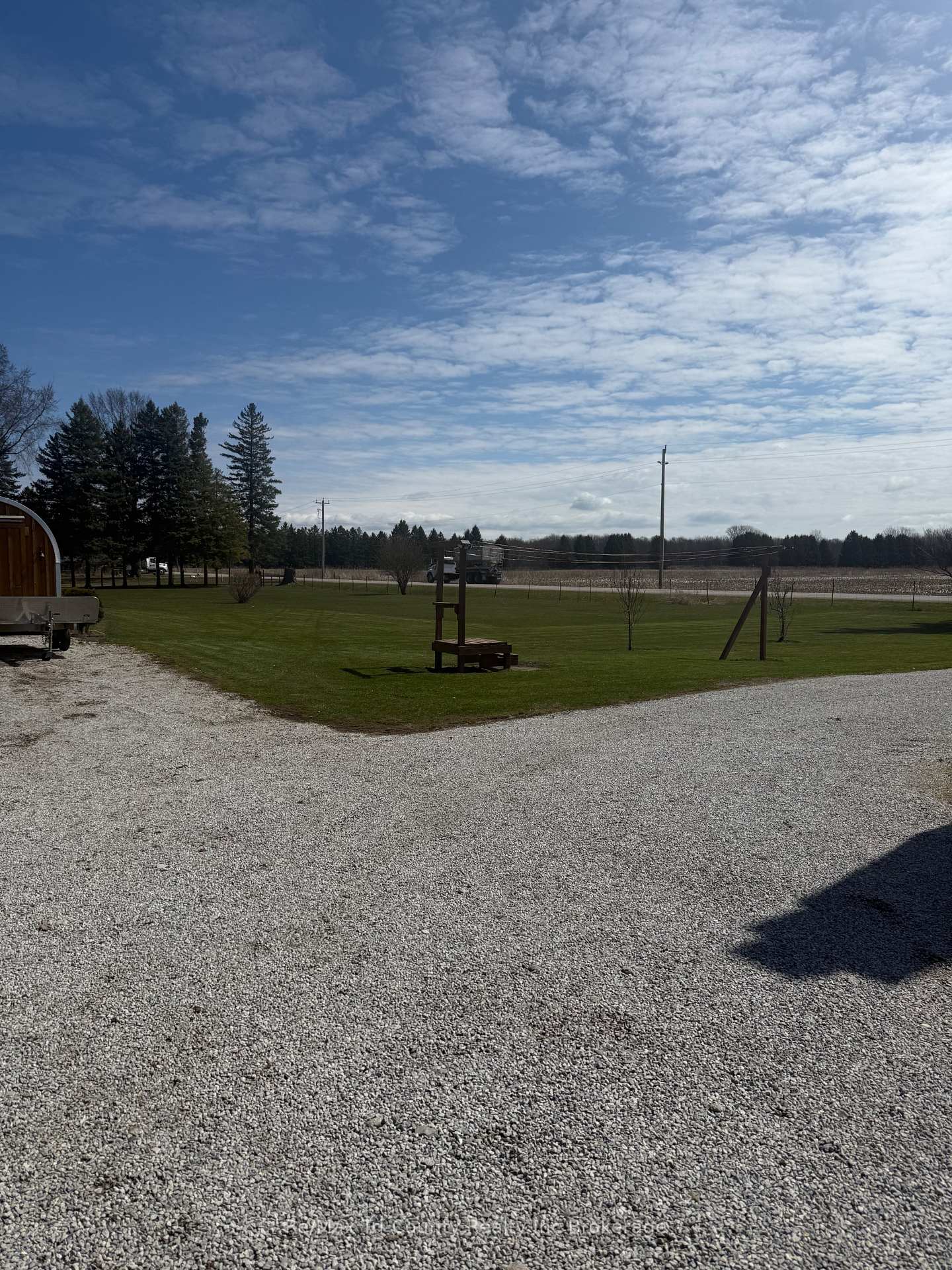 Photo 3 of 23482 Queens Line, West Elgin, Rural West Elgin — HOMEH