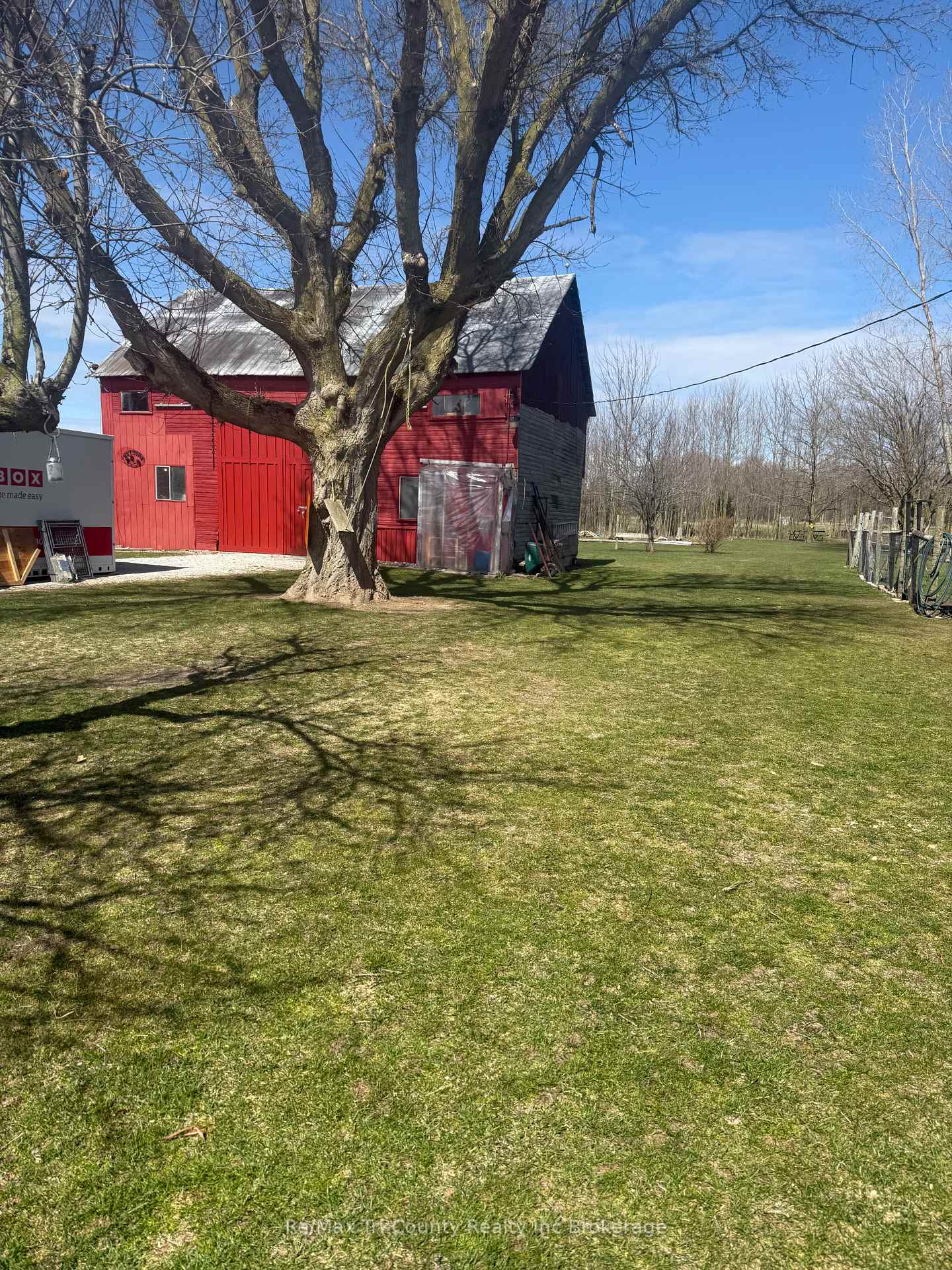 Photo 18 of 23482 Queens Line, West Elgin, Rural West Elgin — HOMEH