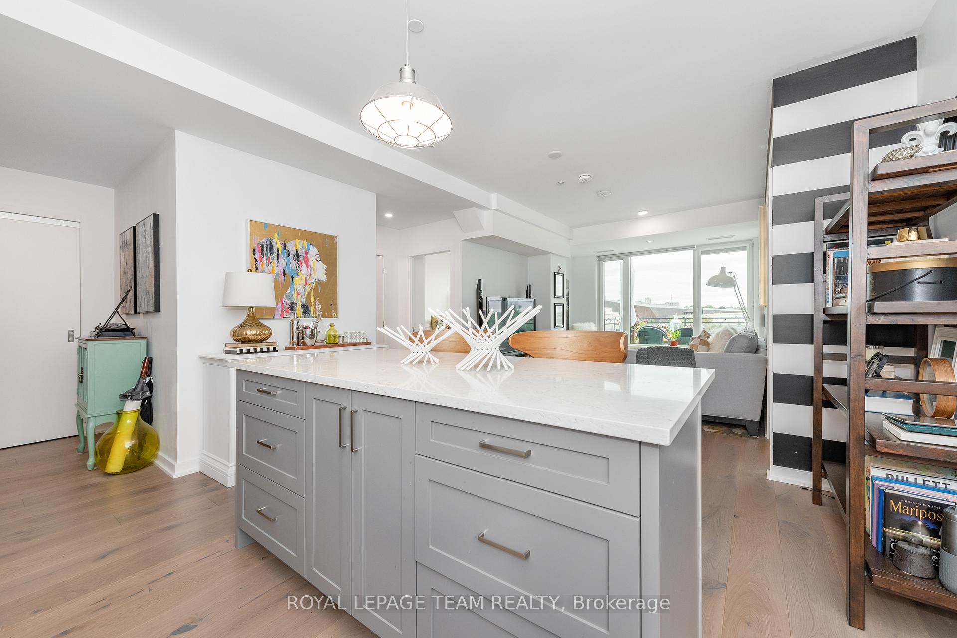Photo 6 of Unit 513, 320 Miwate, Ottawa, Mechanicsville — HOMEH