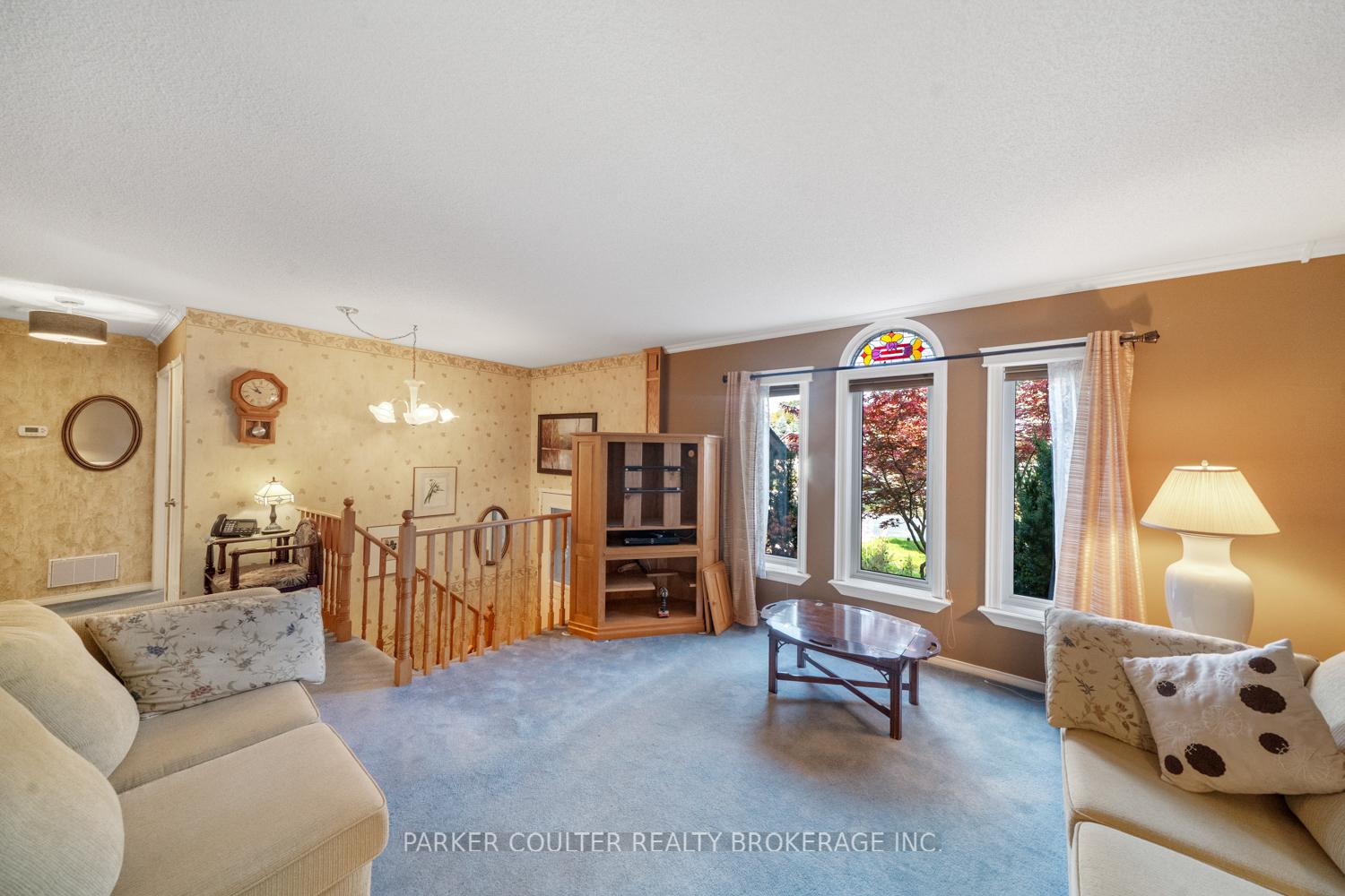 Photo 7 of 73 Timberland Crescent, Wasaga Beach — HOMEH