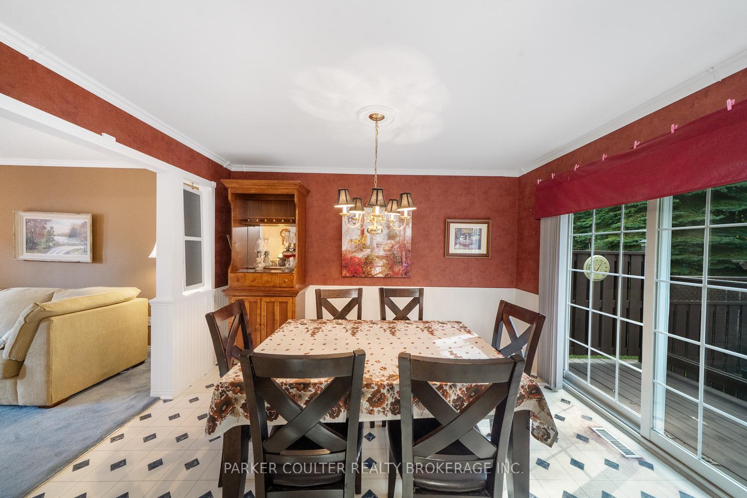 Photo 14 of 73 Timberland Crescent, Wasaga Beach — HOMEH
