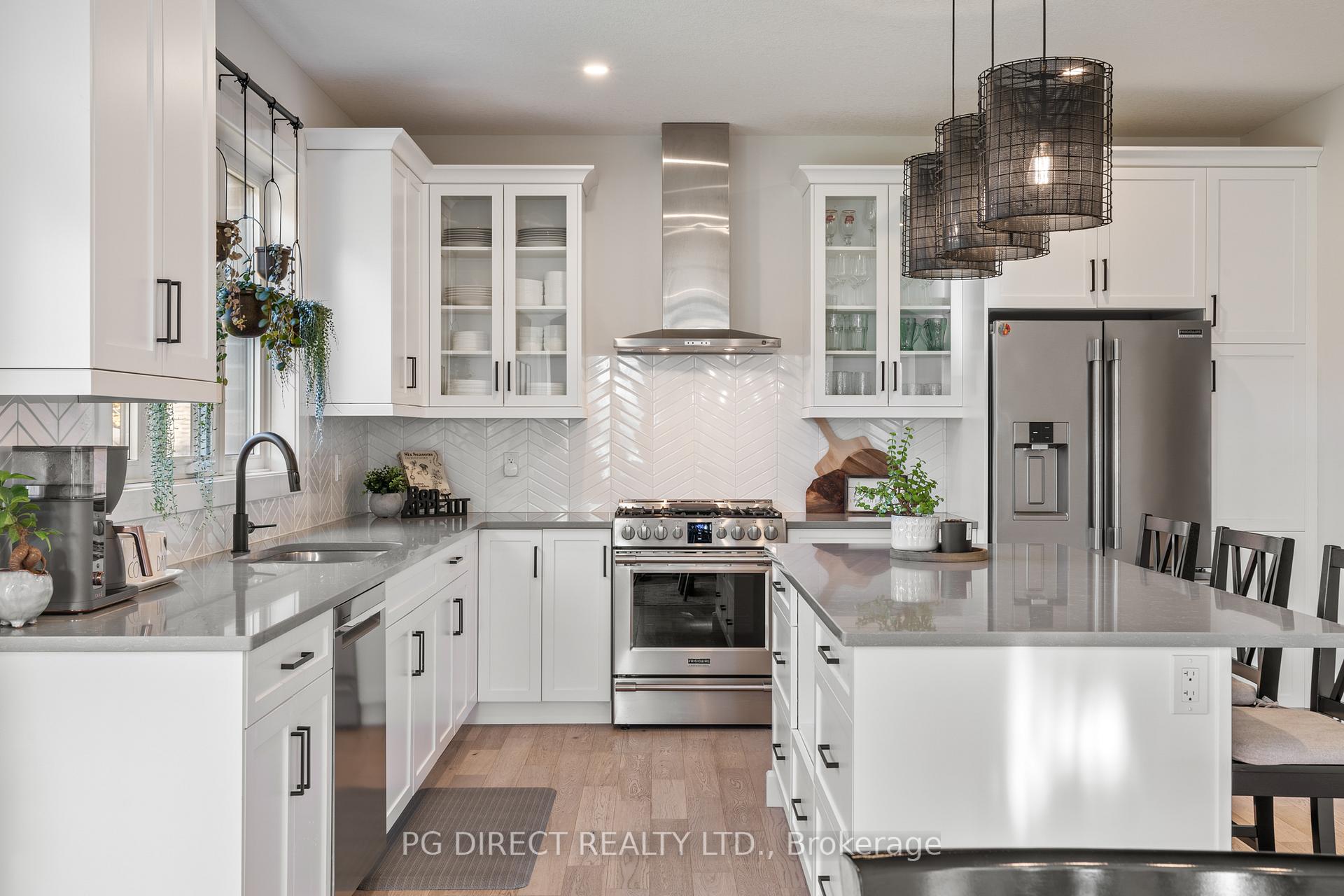 Photo 10 of 131 Main Street, West Elgin, West Lorne — HOMEH
