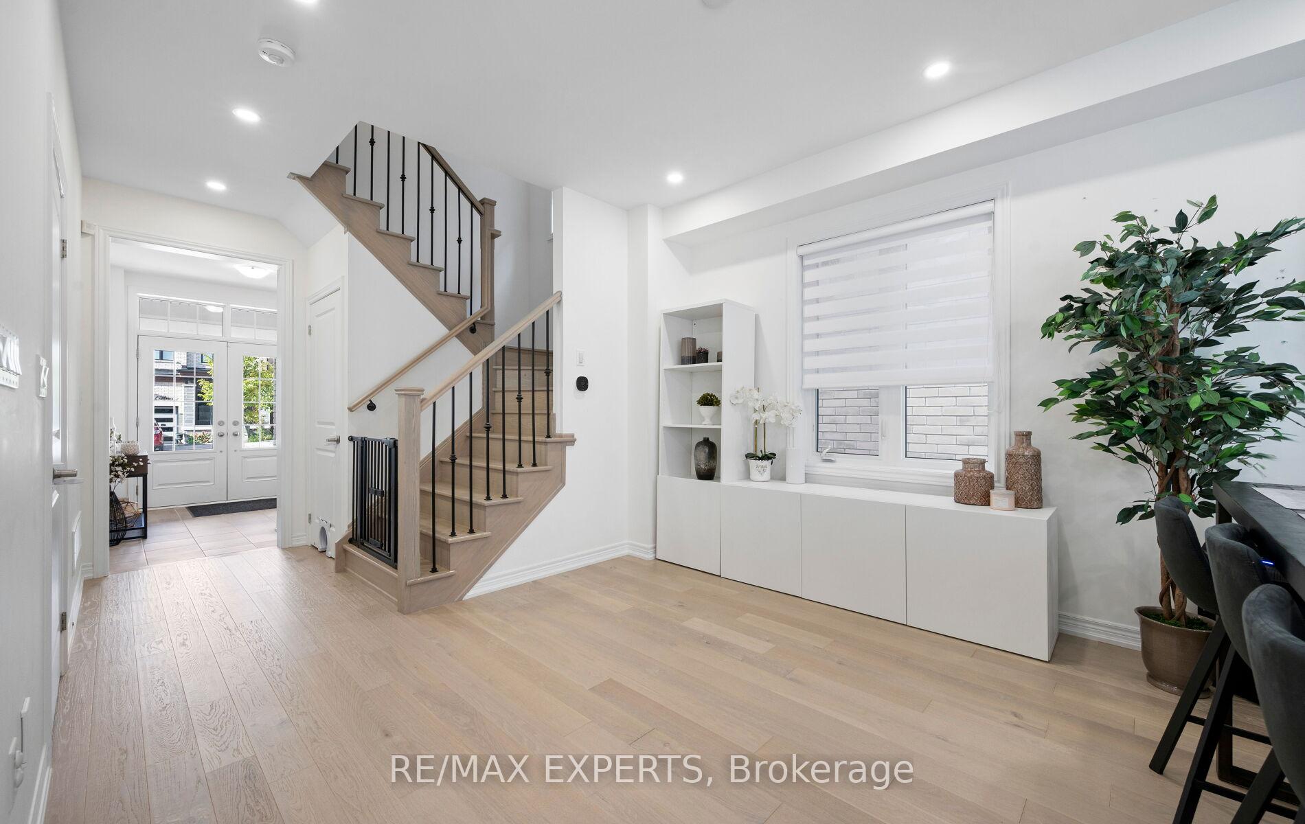 Photo 8 of 58 Bellefond Street, Vaughan, Kleinburg — HOMEH