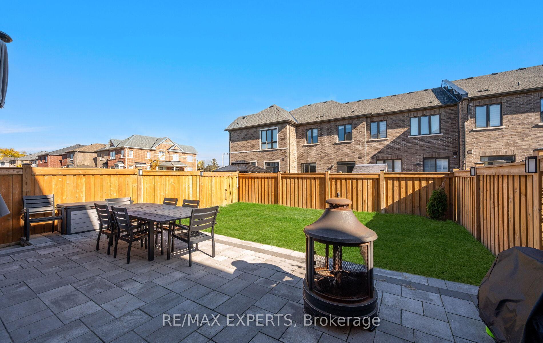 Photo 35 of 58 Bellefond Street, Vaughan, Kleinburg — HOMEH