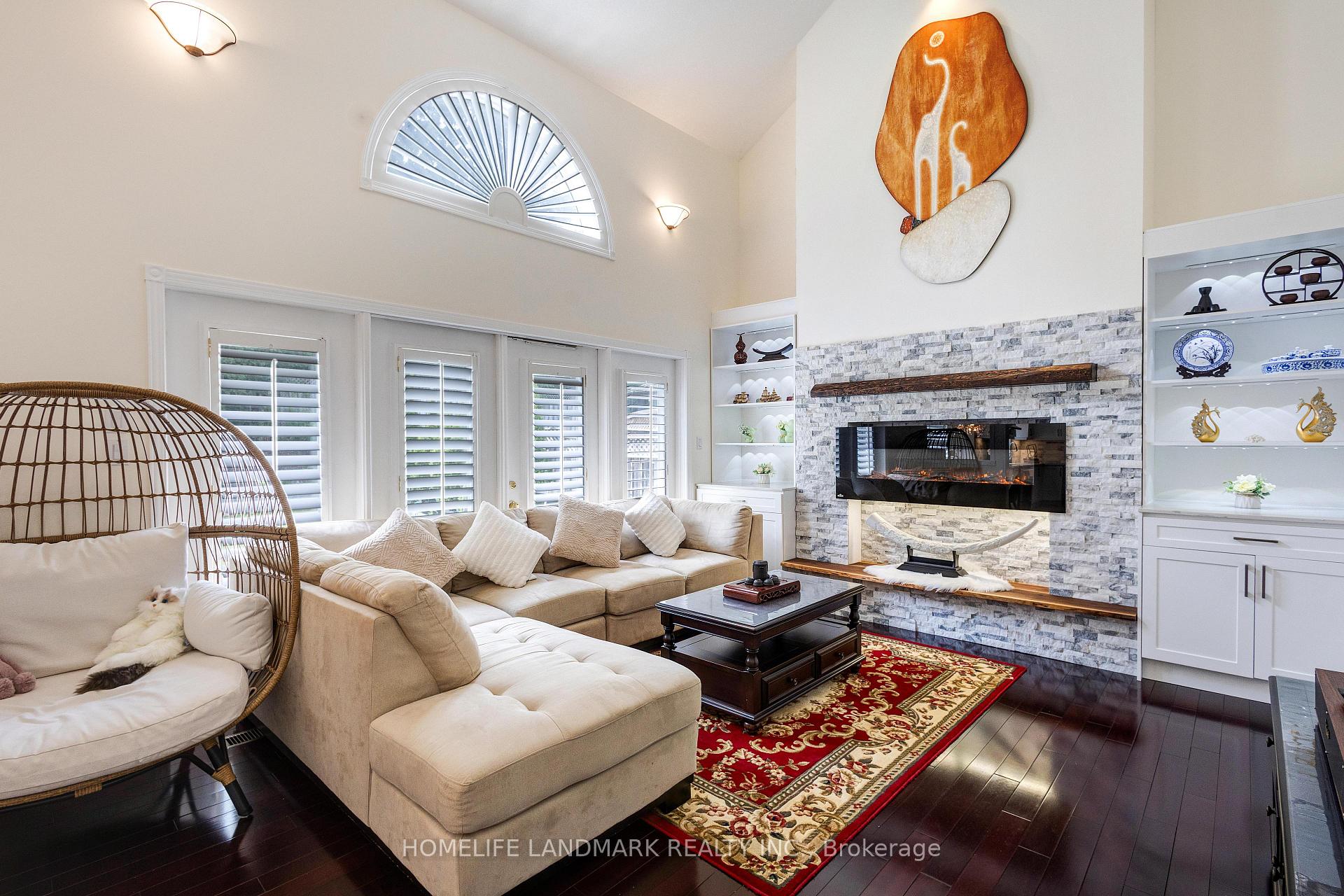 Photo 16 of 525 Leighland Drive, Waterloo — HOMEH