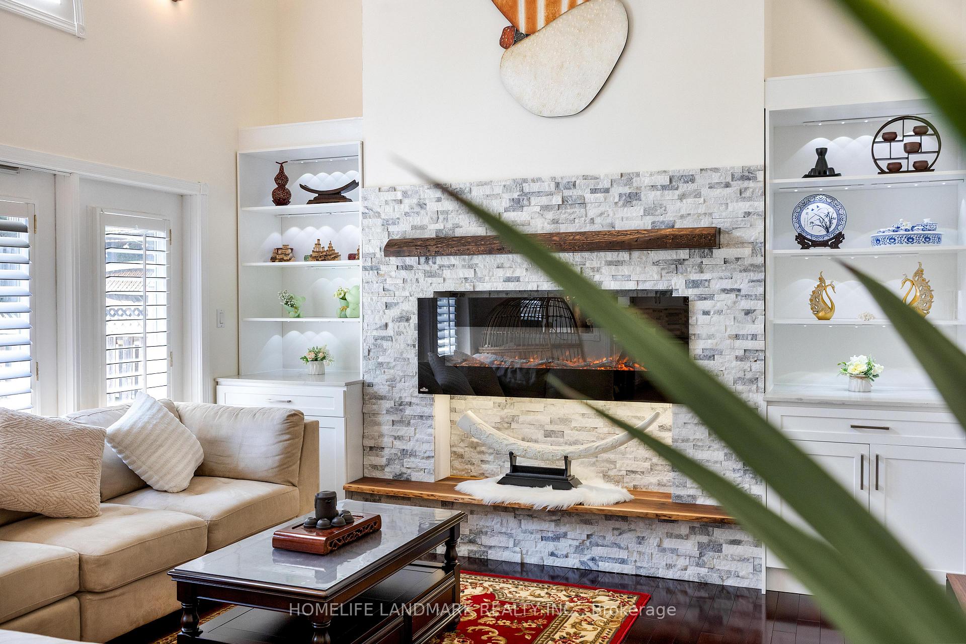 Photo 17 of 525 Leighland Drive, Waterloo — HOMEH