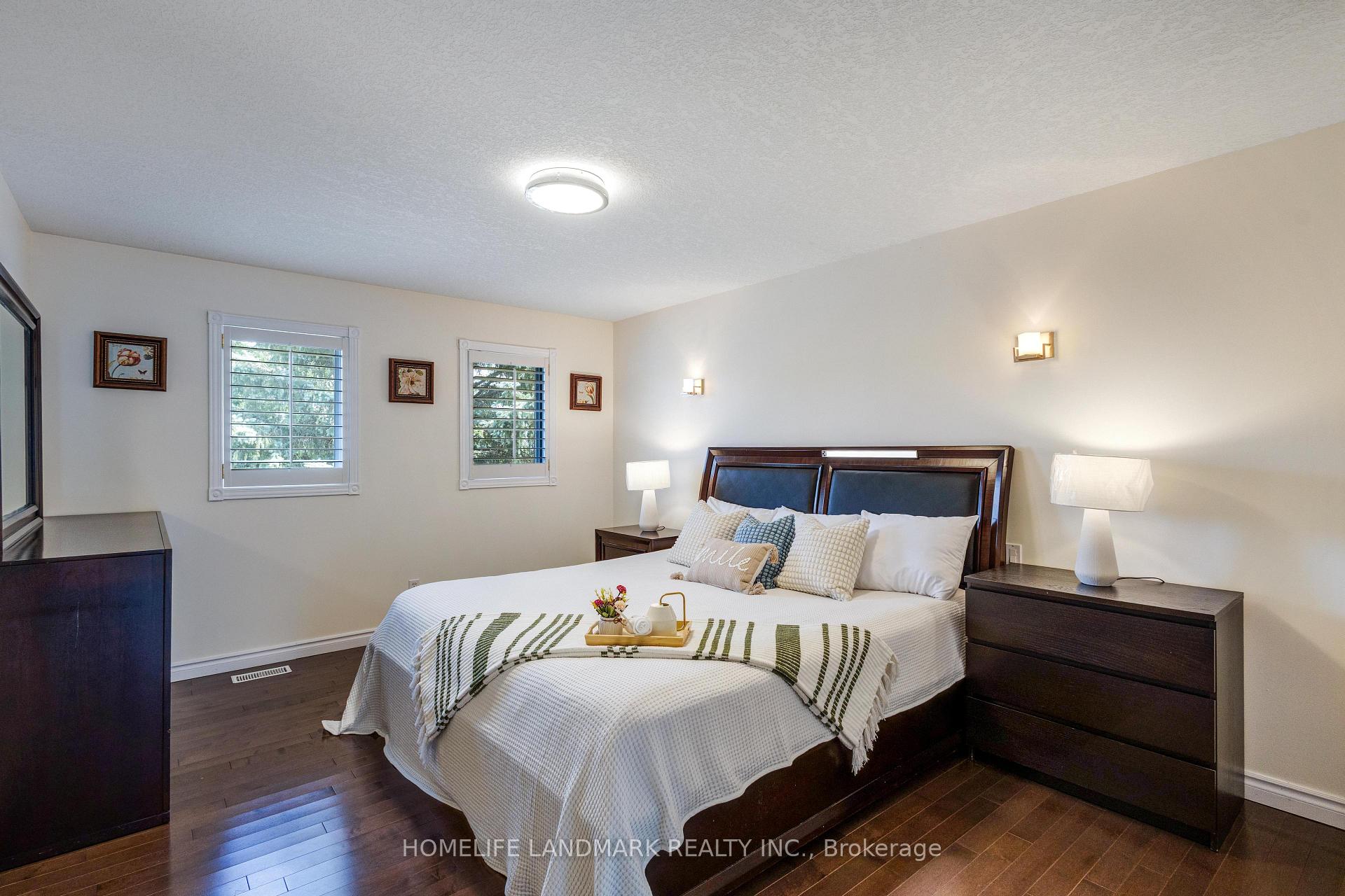 Photo 27 of 525 Leighland Drive, Waterloo — HOMEH