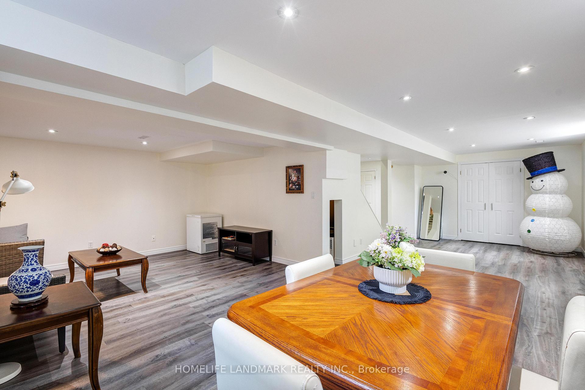 Photo 39 of 525 Leighland Drive, Waterloo — HOMEH