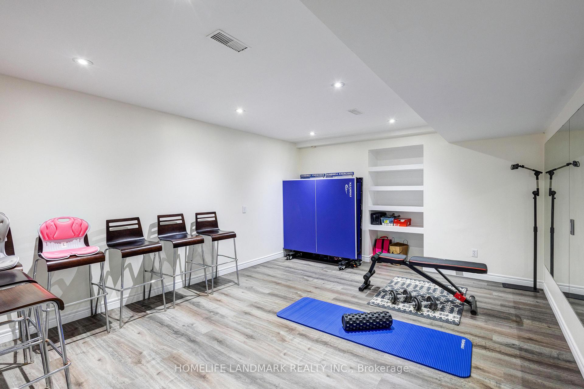 Photo 41 of 525 Leighland Drive, Waterloo — HOMEH