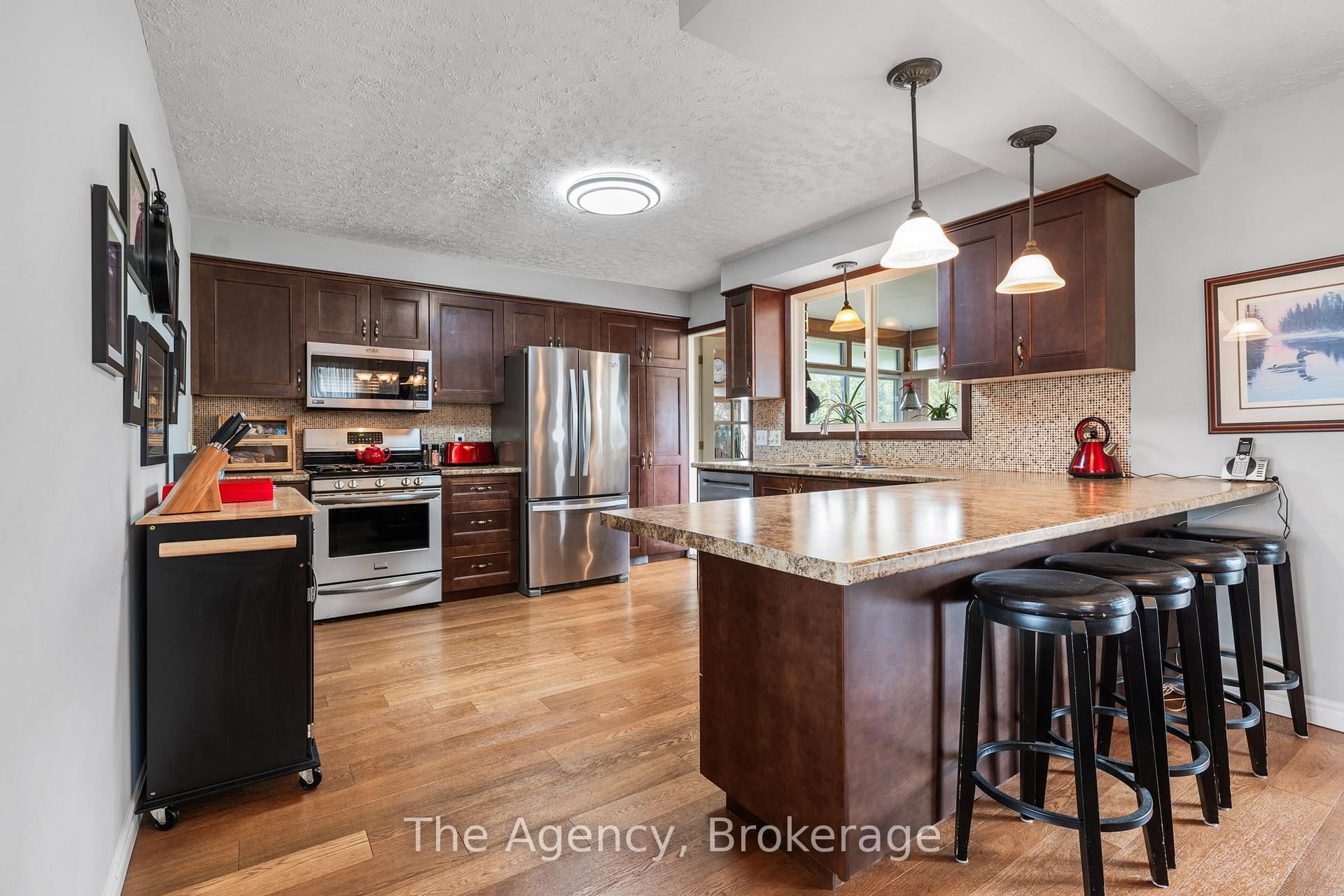 Photo 11 of 11609 Burnaby Road, Wainfleet, Lakeshore — HOMEH