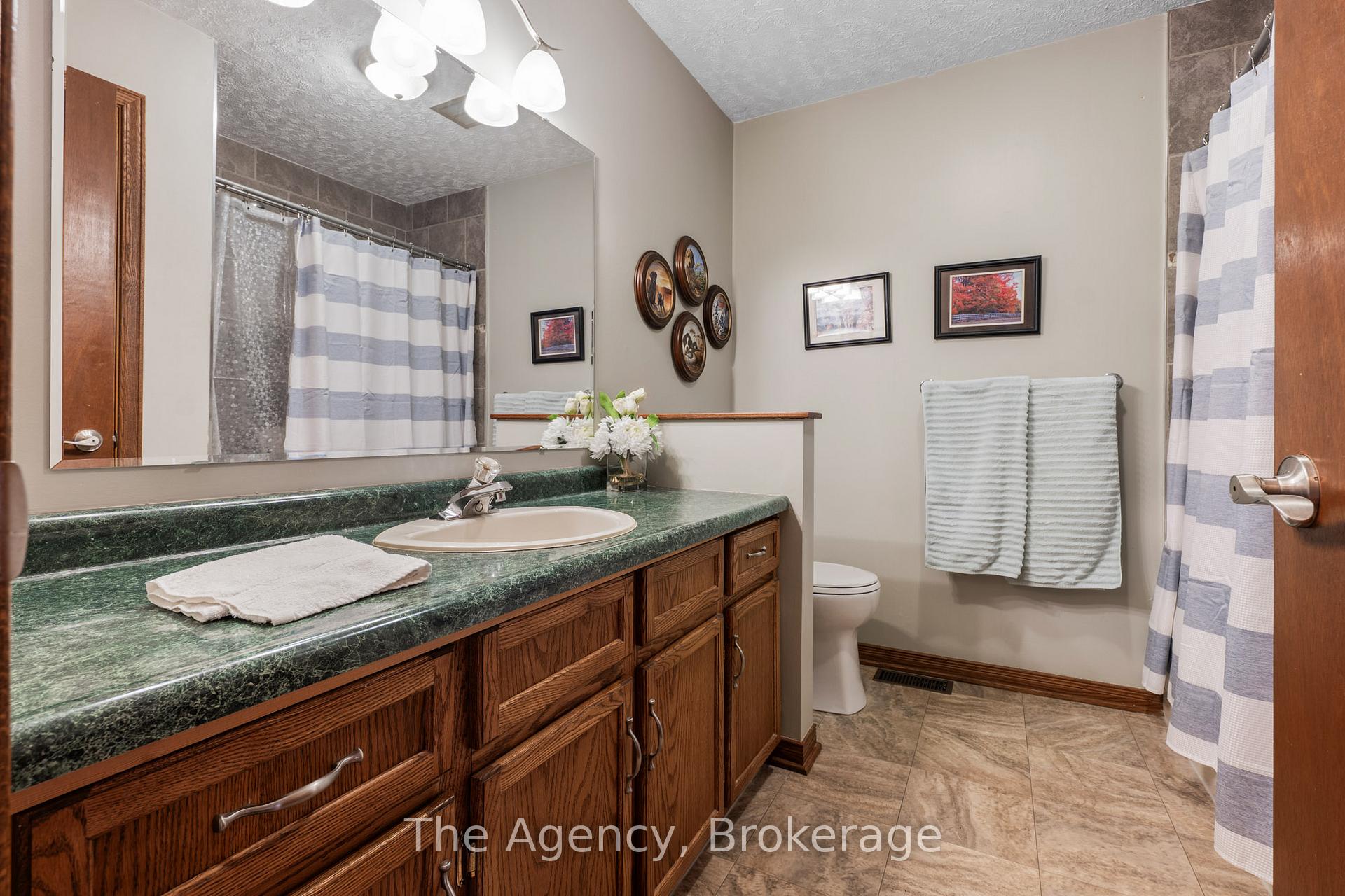 Photo 18 of 11609 Burnaby Road, Wainfleet, Lakeshore — HOMEH